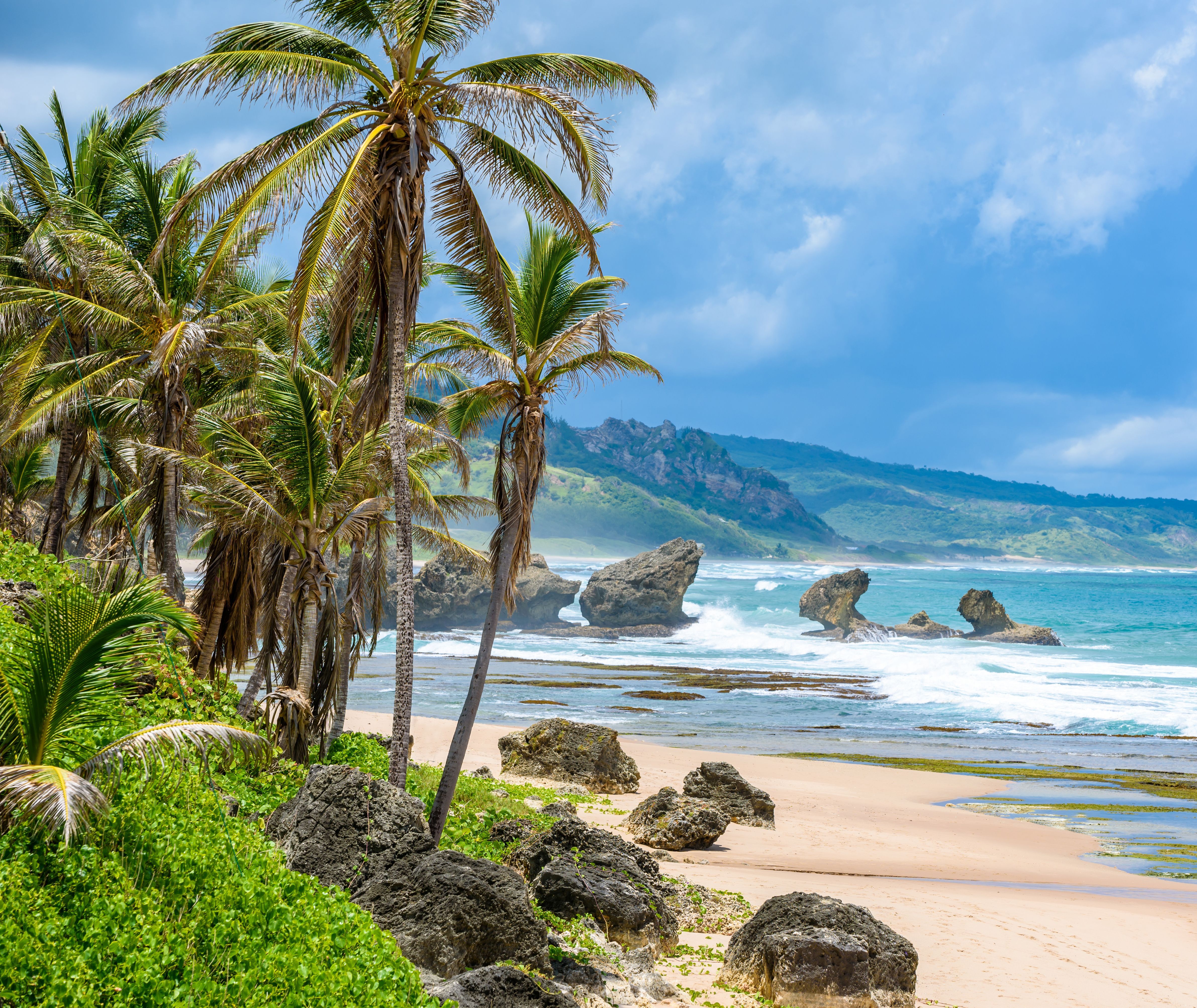 Barbados-Oost-Kust-Bathsheba-Beach-Rotsen-Strand