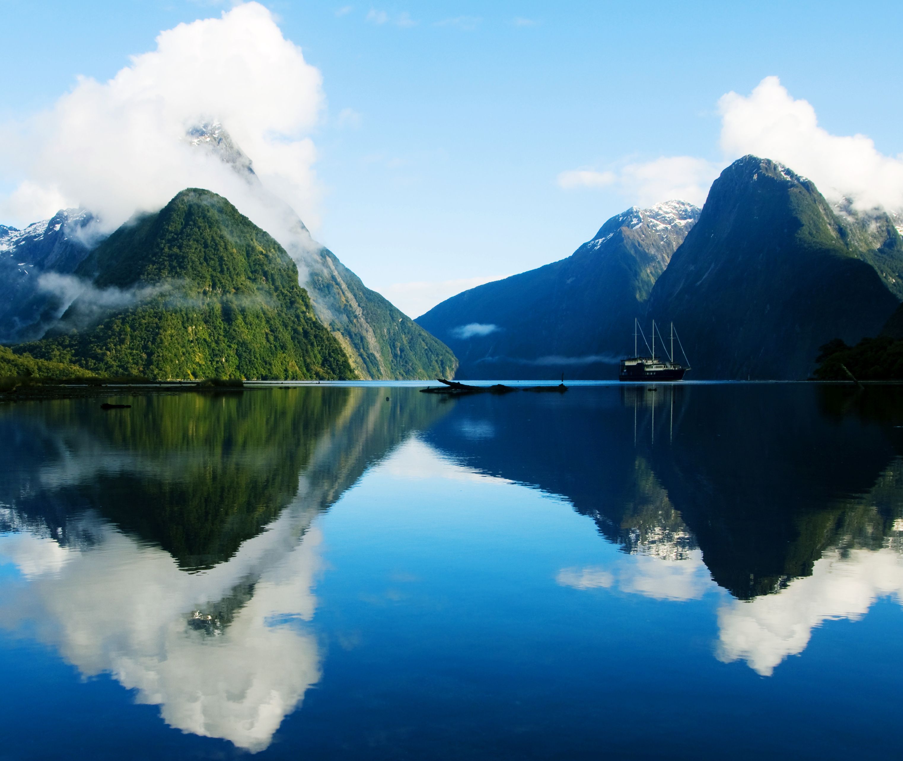 Nieuw-Zeeland-Fiordland-National-Park-Milford-Sound-2