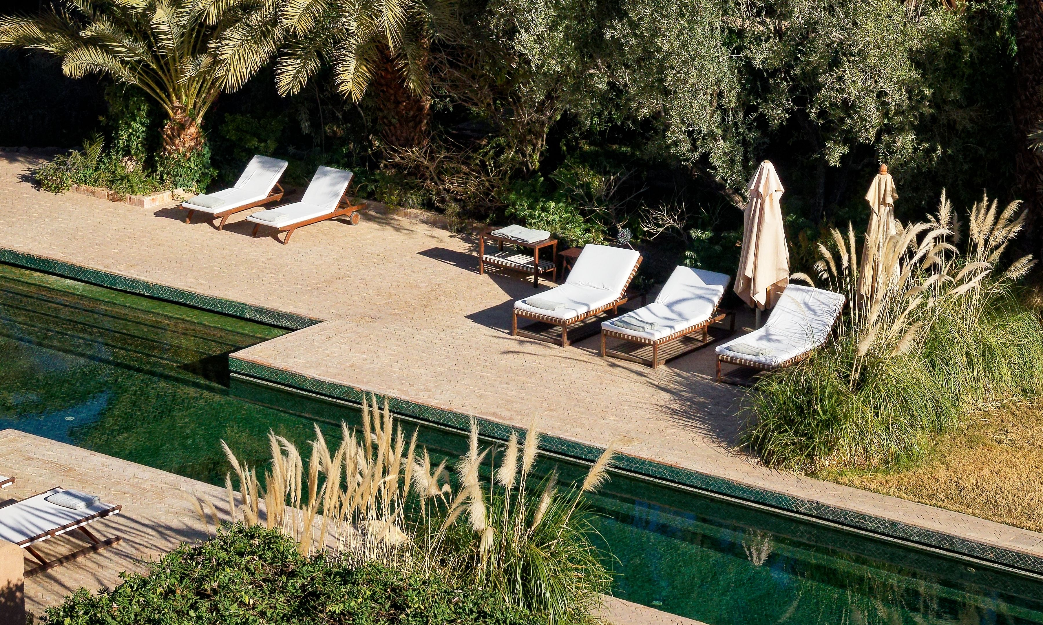 Marokko-Dar-Ahlam-zwembad-met-tuin