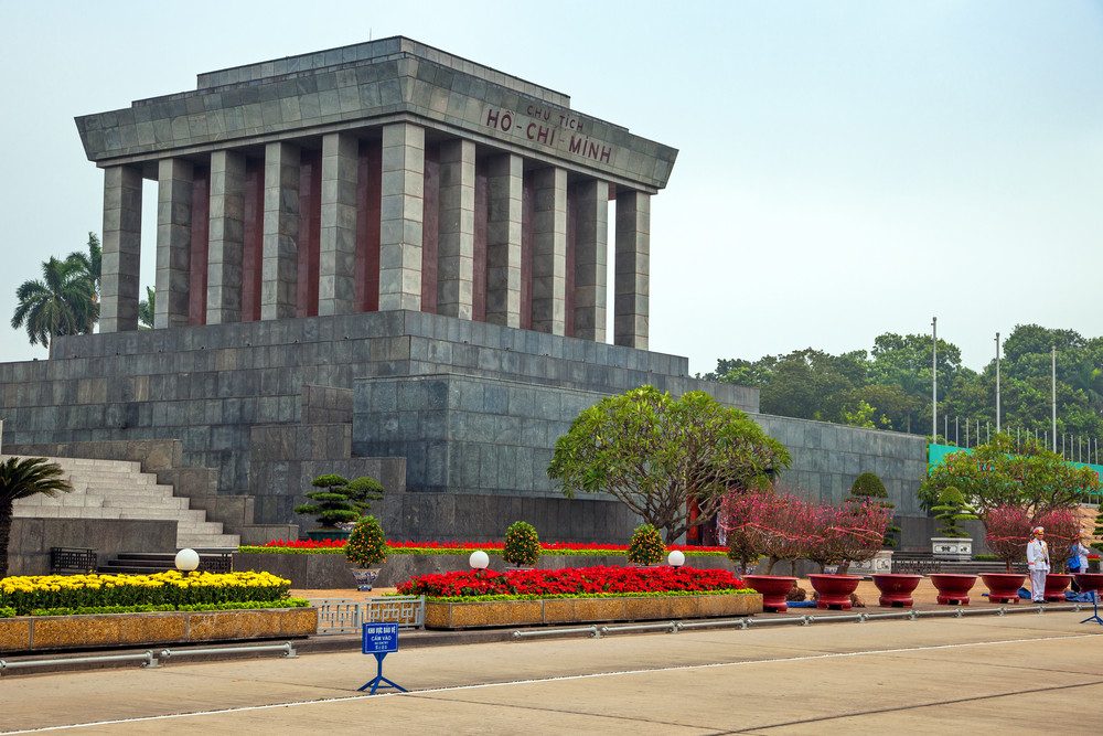 Het Ho Chi Minh Mausoleum in Hanoi, Vietnam