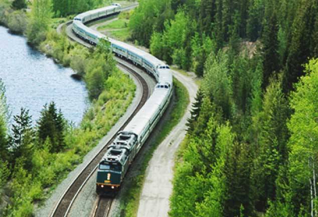 Via Rail trein door de Canadese natuur