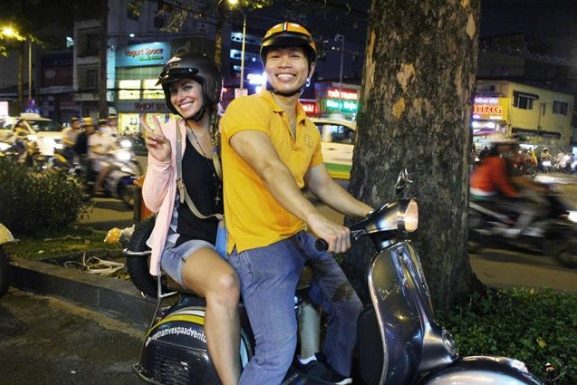 Streetfood tour per Vespa in Ho Chi Minh Stad, Vietnam