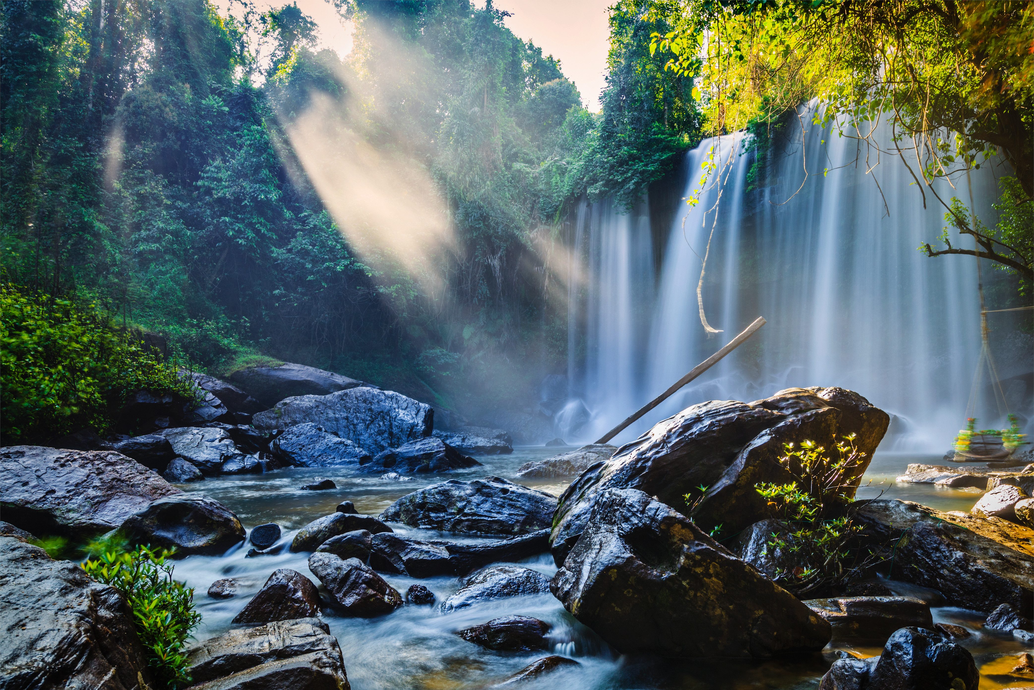Waterval in het Phnom Kulen National Park in Cambodja