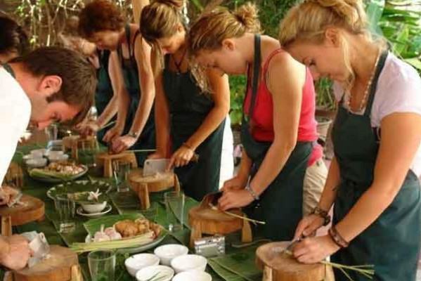Tum Tum Cheng Cooking Class in Luang Prabang, Laos