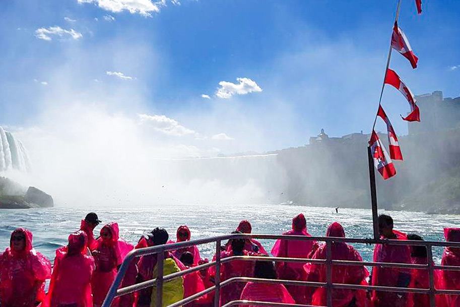 Hornblower Cruise bij Niagara Falls in Canada