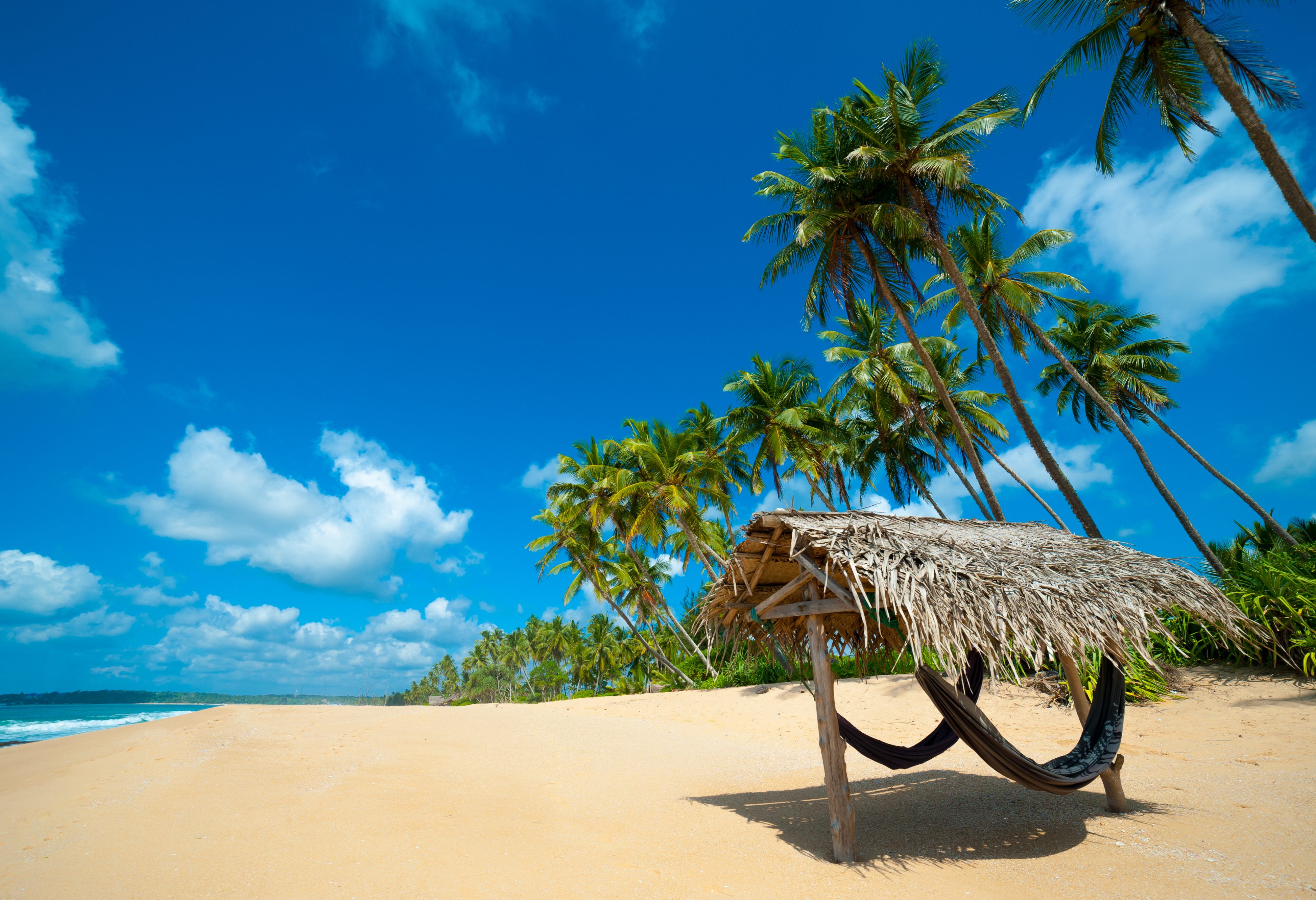 Tropisch strand bij Trincomalee in Sri Lanka