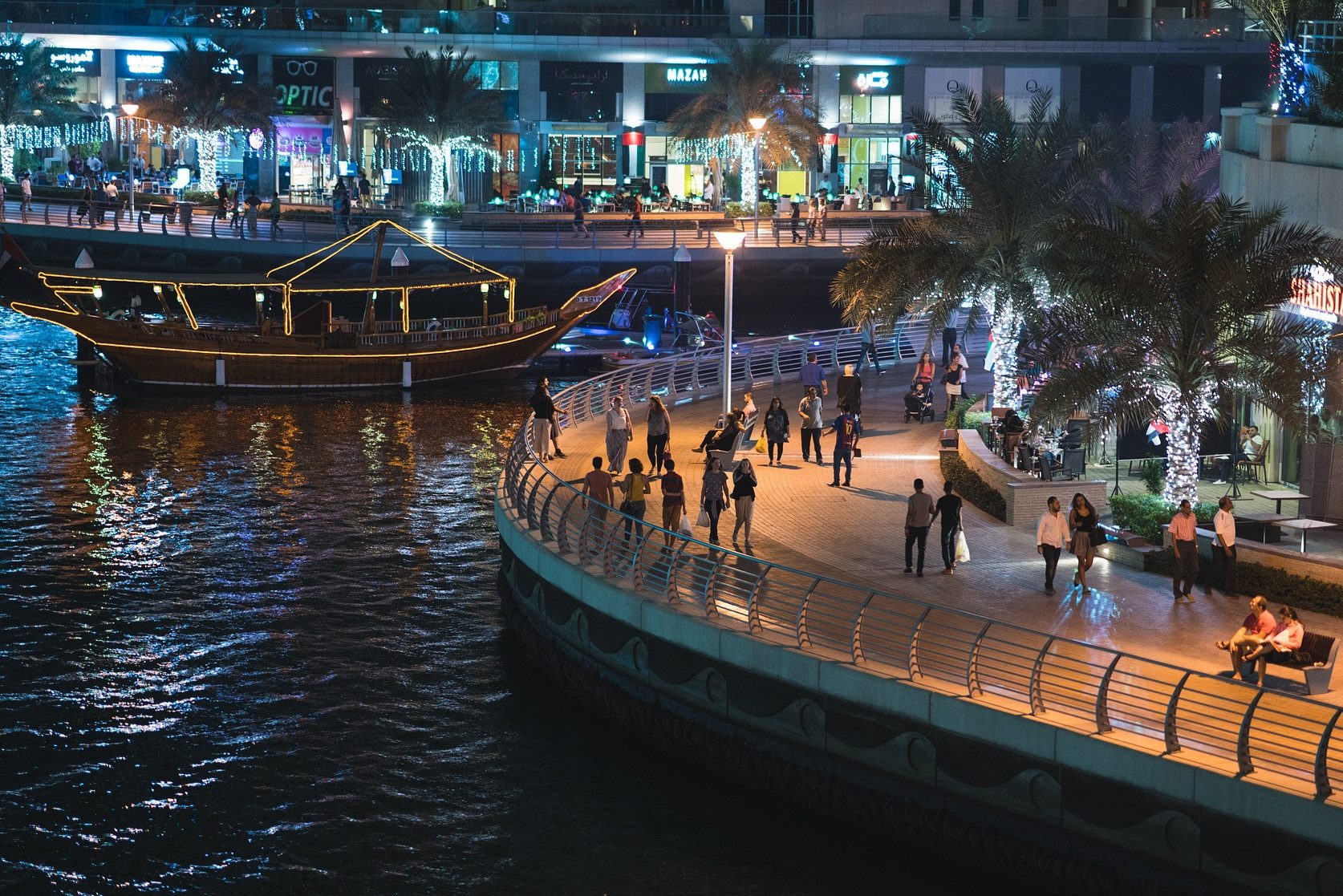 Dhow cruise door Dubai Marina