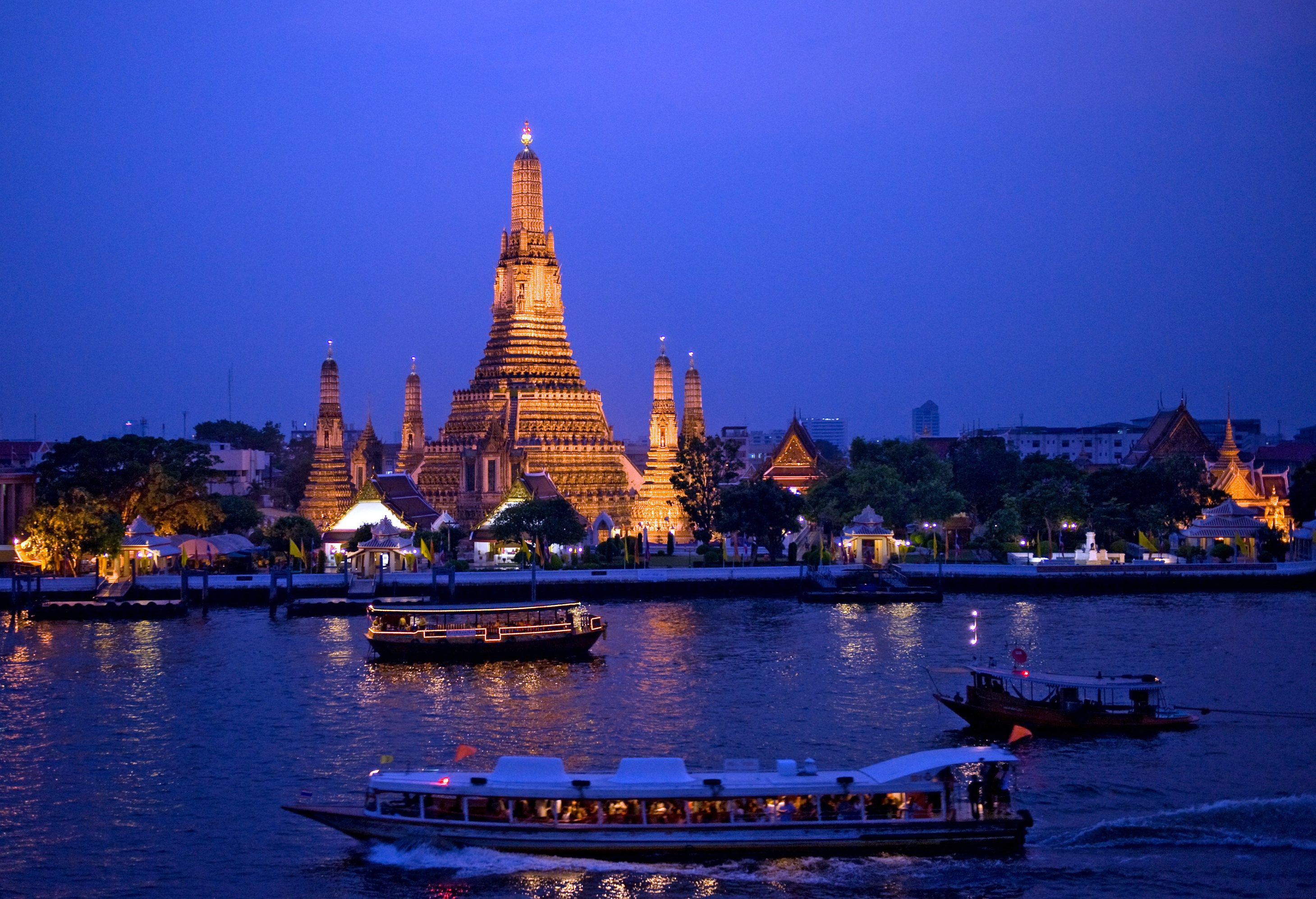 Wat Arun in Bangkok, Thailand