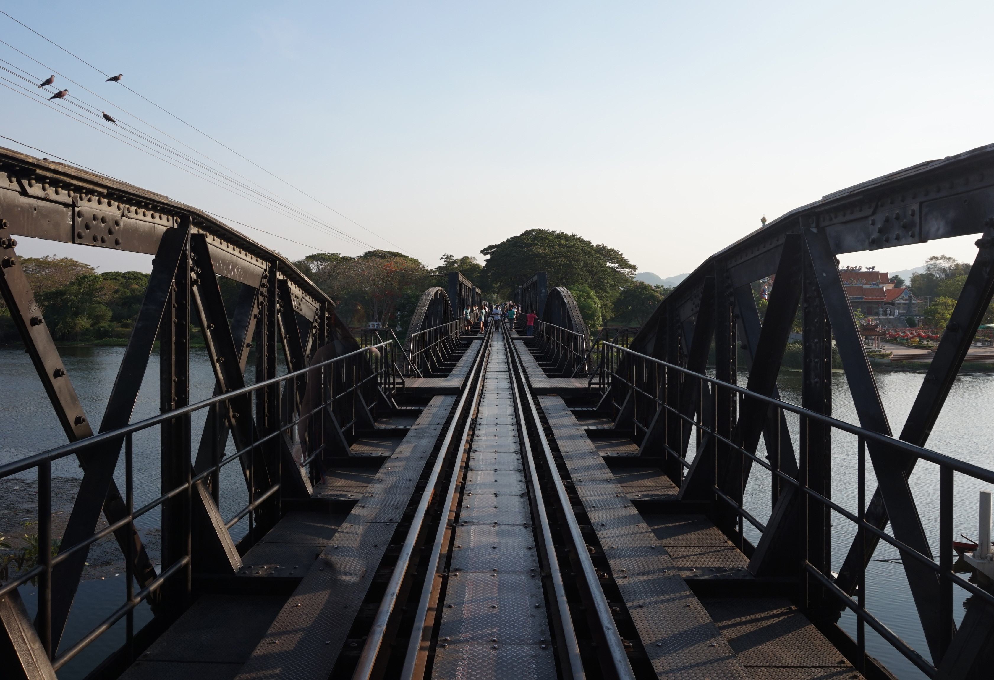 Brug over de River Kwai in Kanchanaburi, Thailand