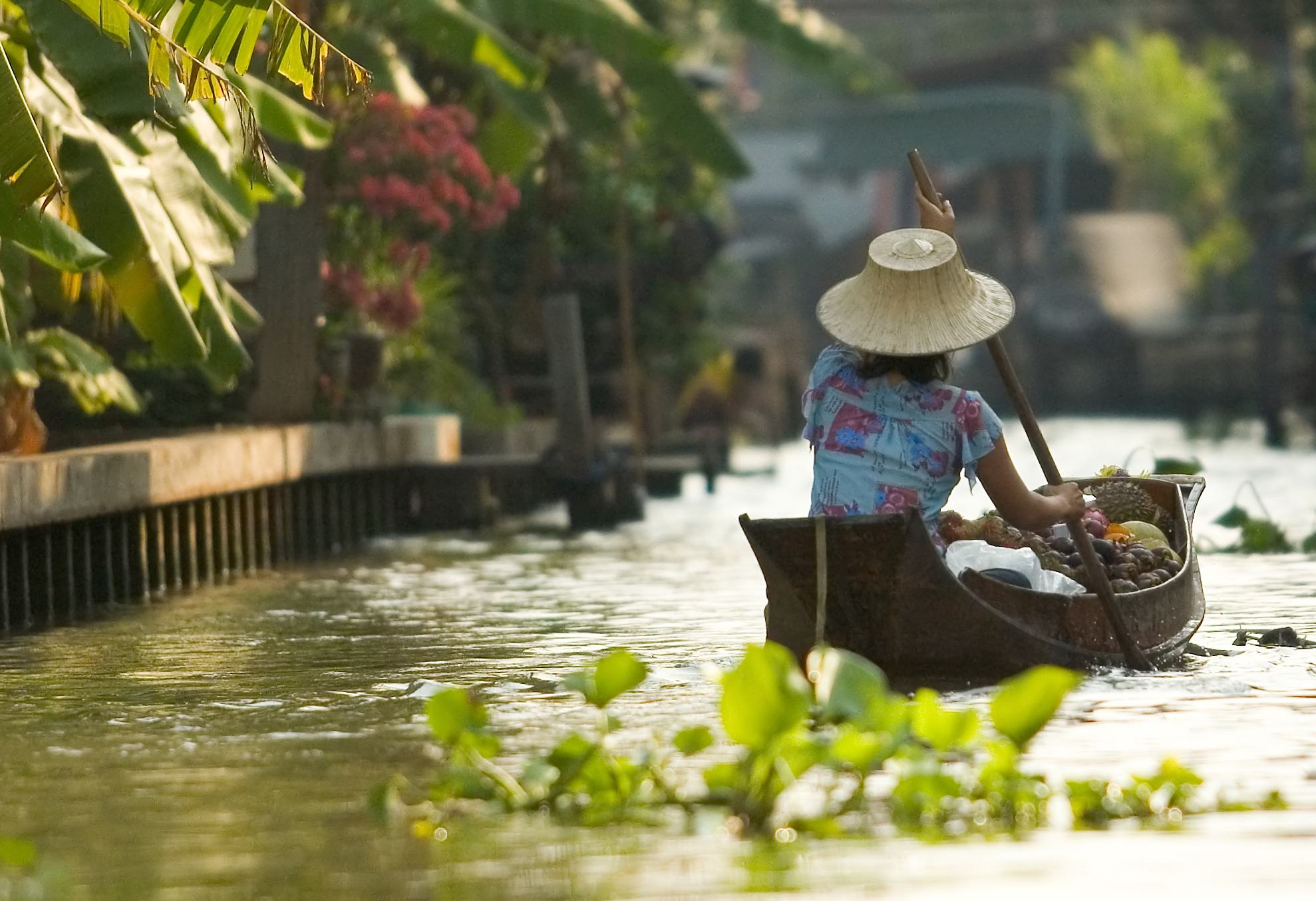 Varen door de klongs van Bangkok, Thailand