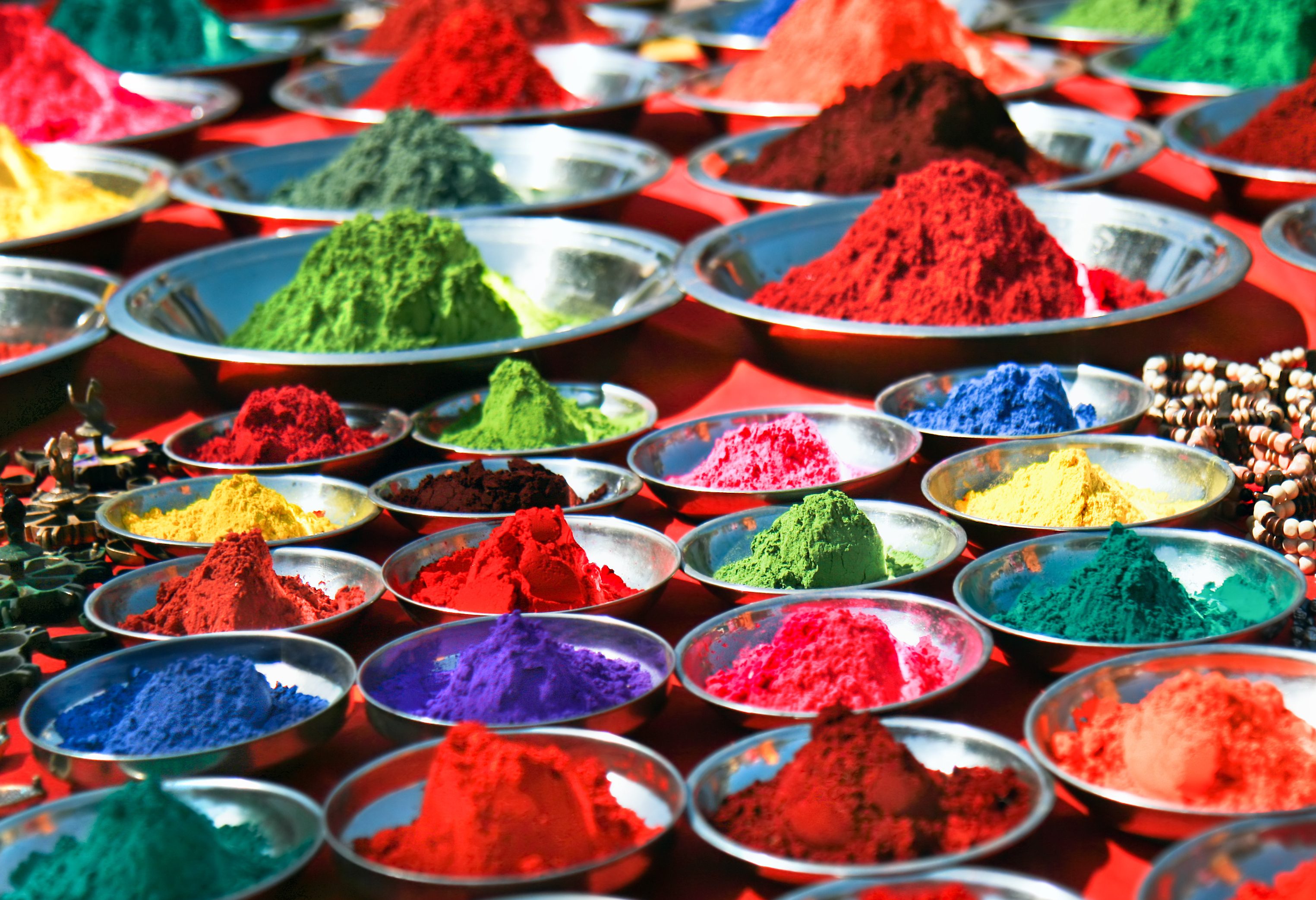 Gekleurde poeder in India