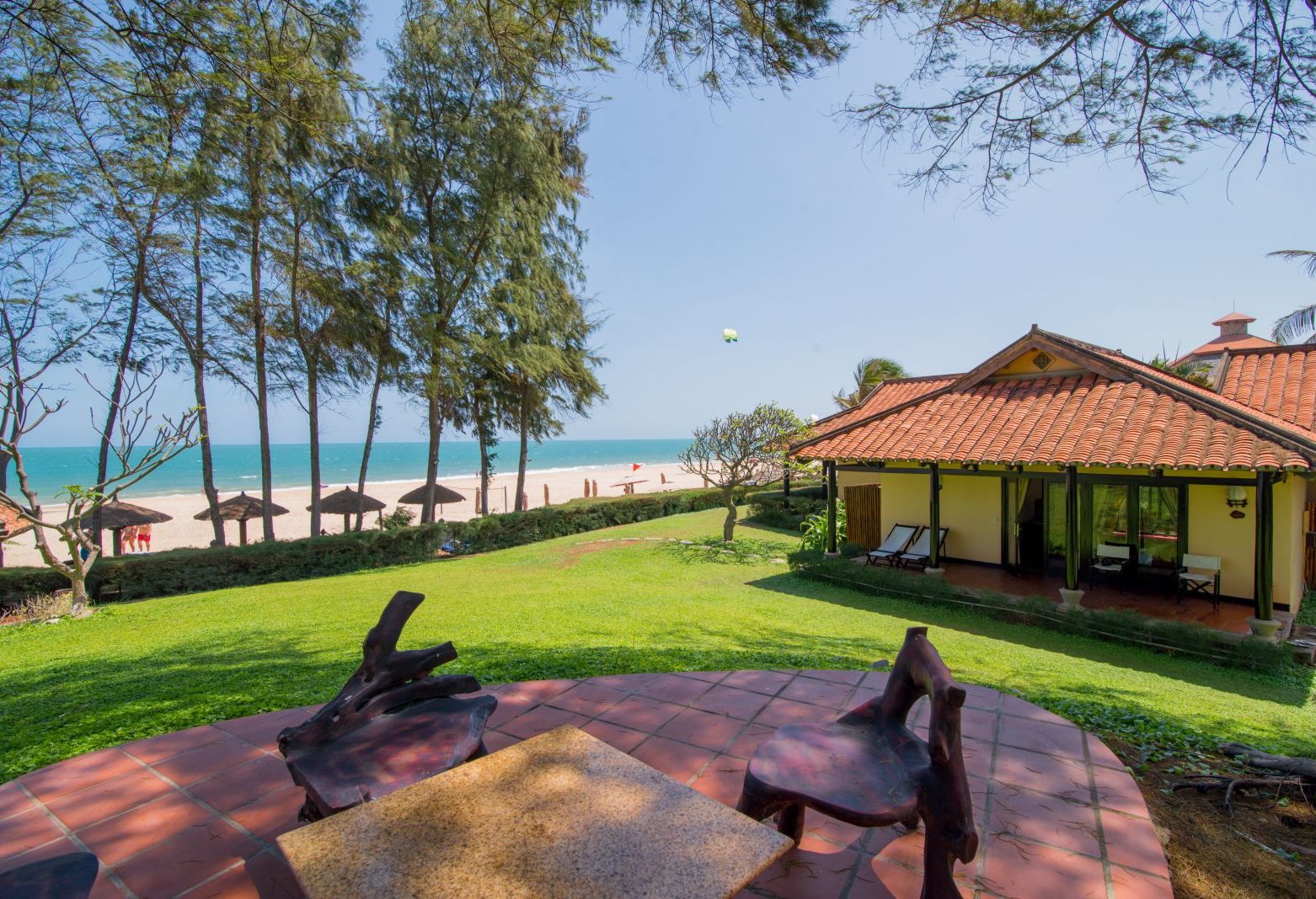 Strand bij het Seahorse Resort in Mui Ne, Vietnam