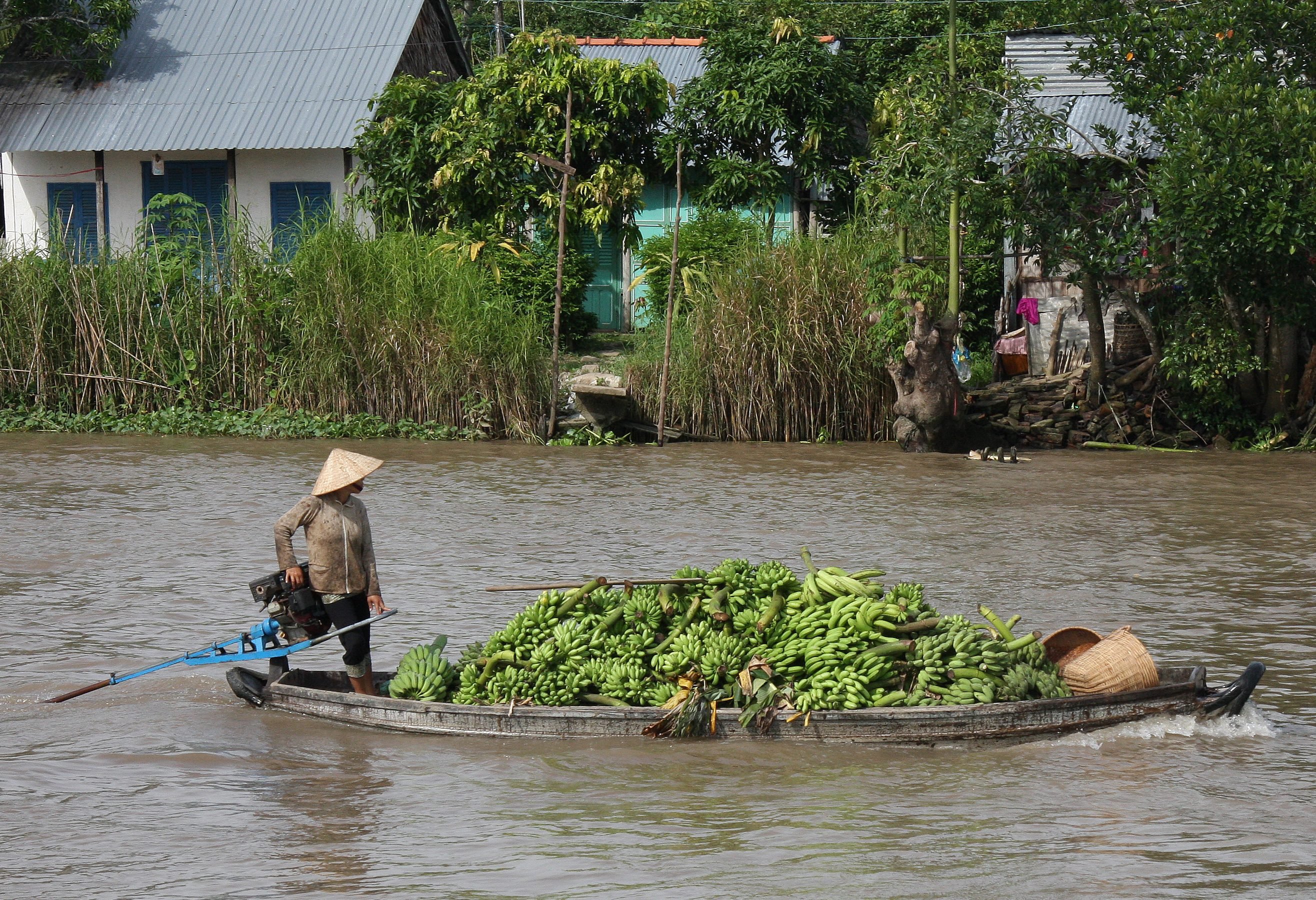 Op weg naar de drijvende markt in de Mekong Delta in Vietnam