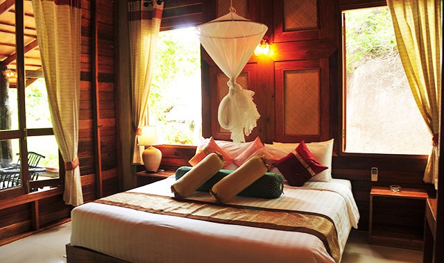 Family Poolview in het Sensi Paradise Resort op Koh Tao in Thailand