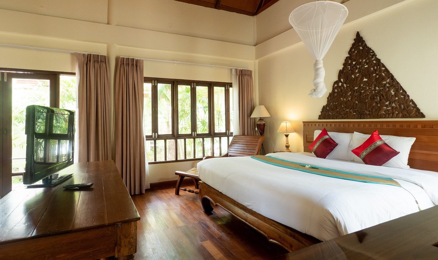 Deluxe Villa in het Royal Lanta Resort op Koh Lanta in Thailand