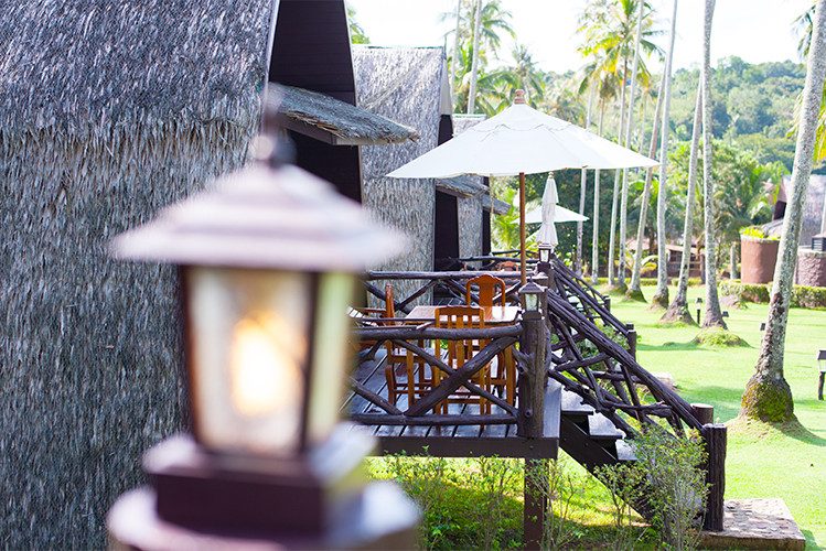 Bungalow buitenkant in het Koh Kood Beach Resort in Thailand