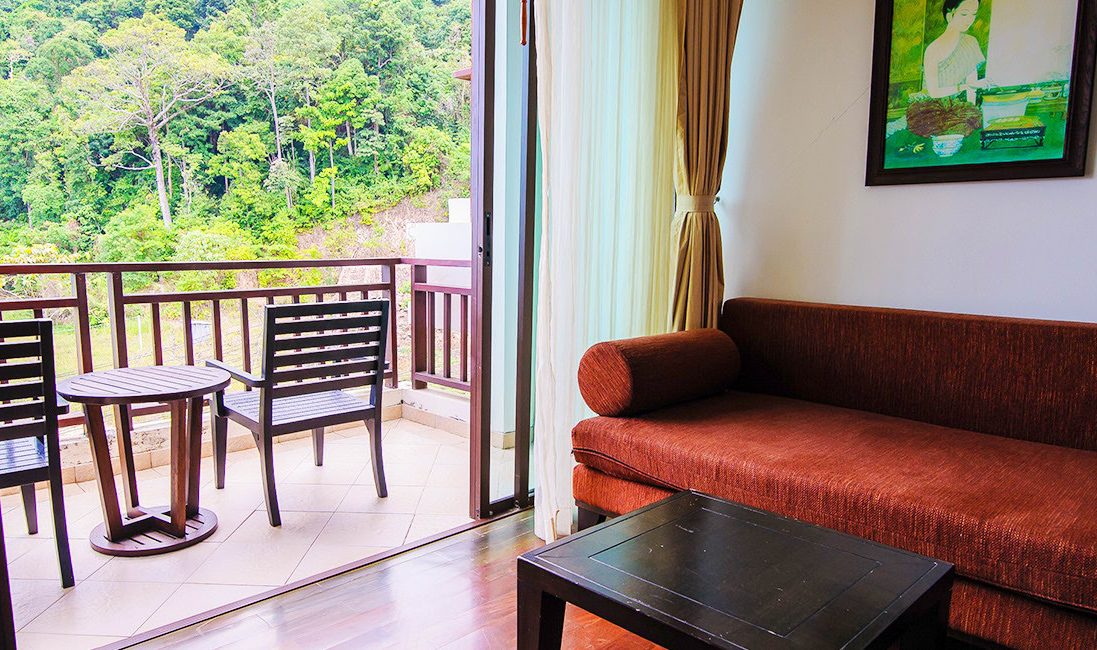 Hillside Deluxe Building kamer balkon in het Koh Chang Kacha in Thailand