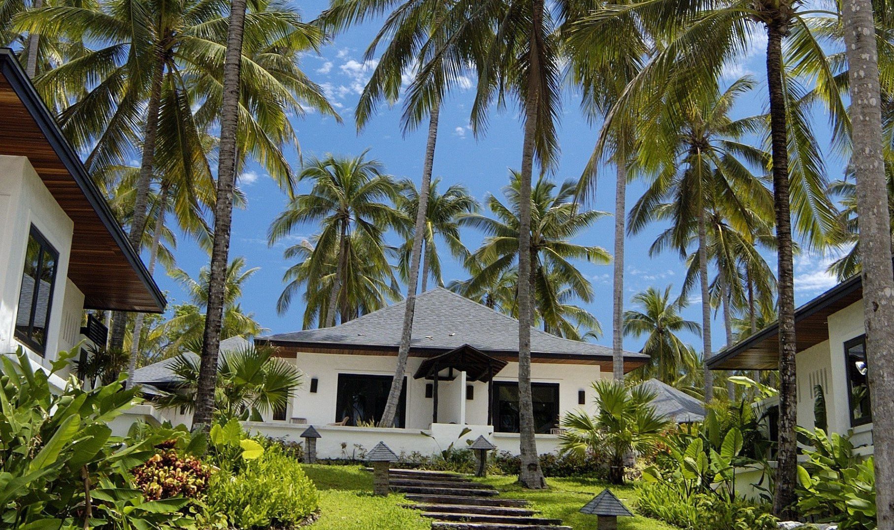 Deluxe Villa buitenkant in The Racha op Koh Racha in Thailand