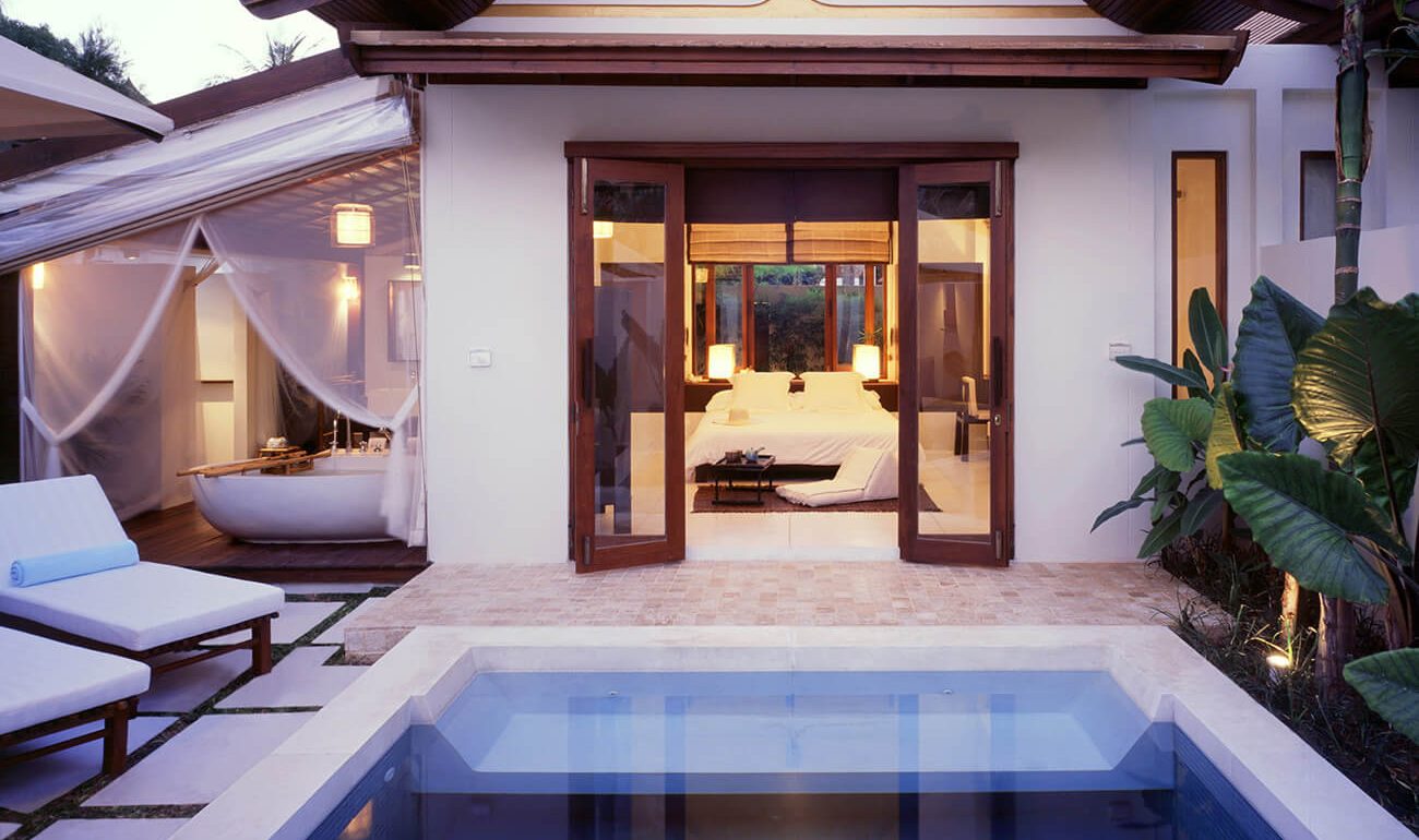 Sala Poolvilla tuin in het Sala Samui op Koh Samui in Thailand