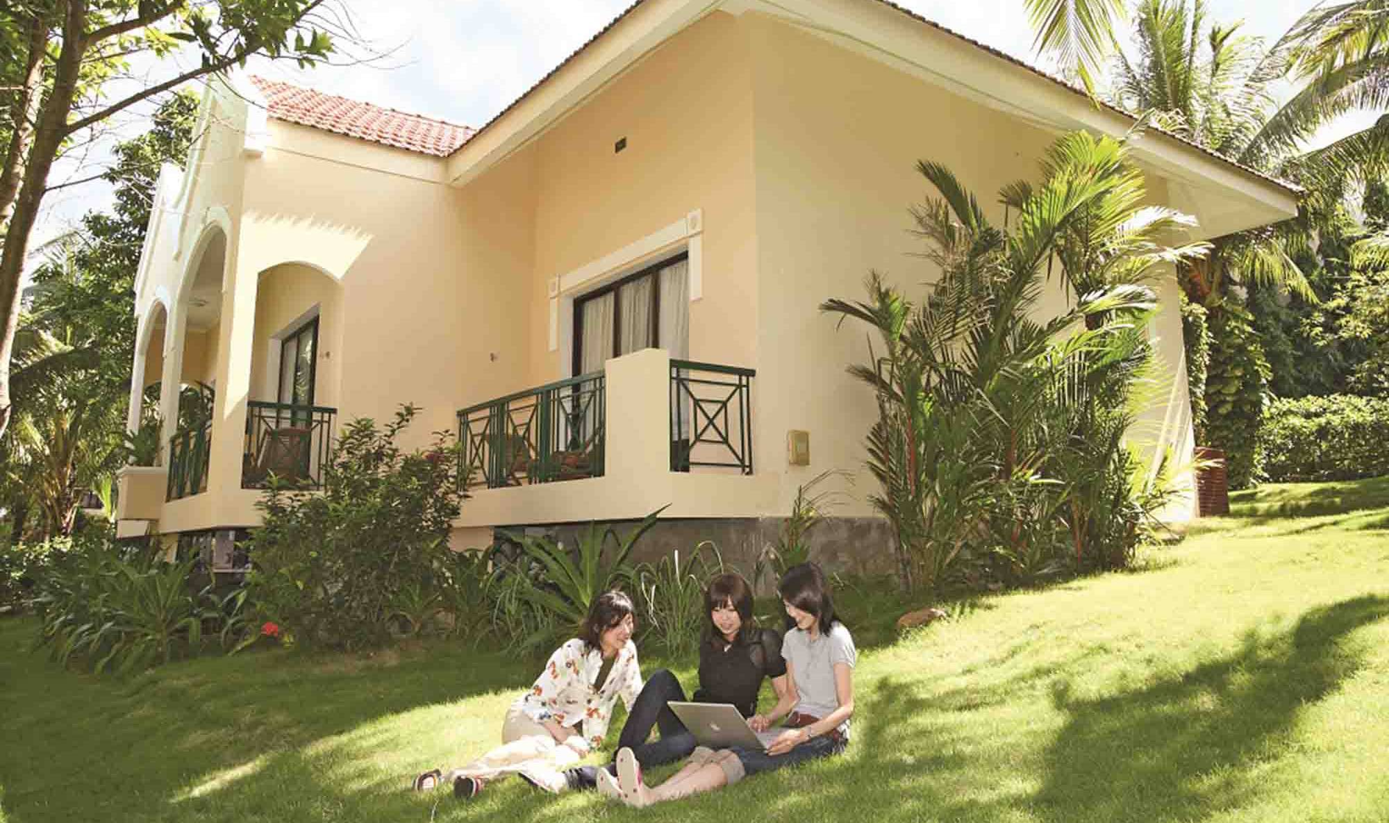 Star Cruise Bungalow kamer buitenkant in het Saigon Phu Quoc Hotel in Vietnam