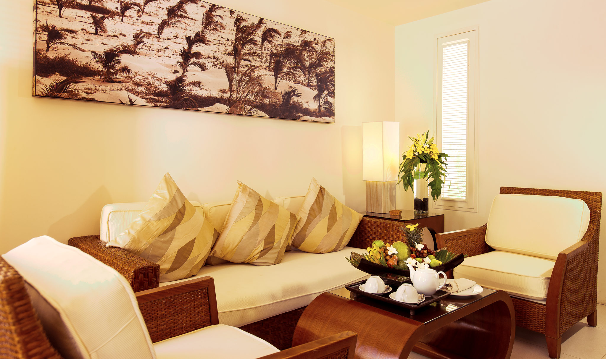 Princess Villa zitgedeelte in het Princess d'Annam Resort Ke Ga Bay in Vietnam