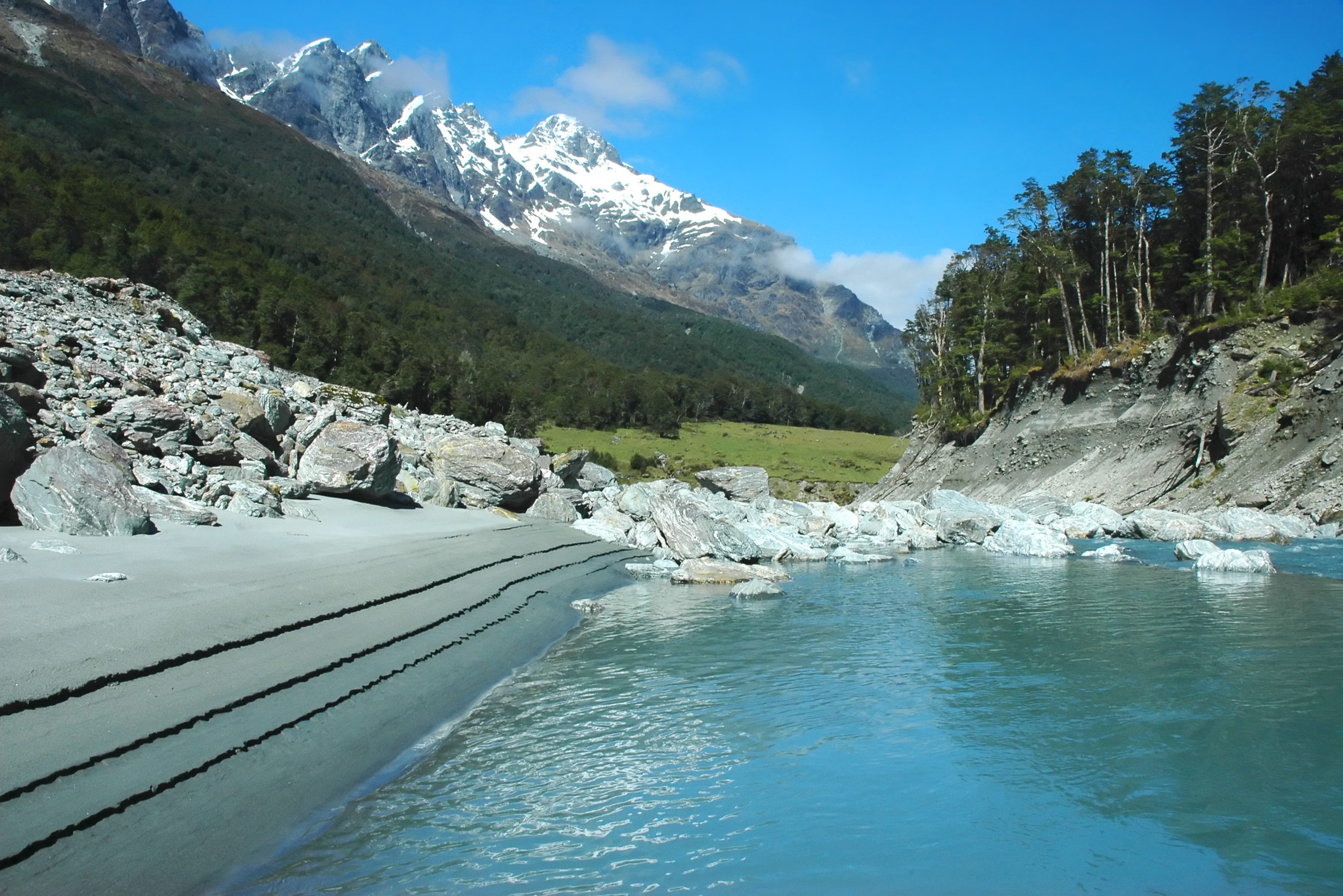 Dart River nabij Queenstown in Nieuw-Zeeland