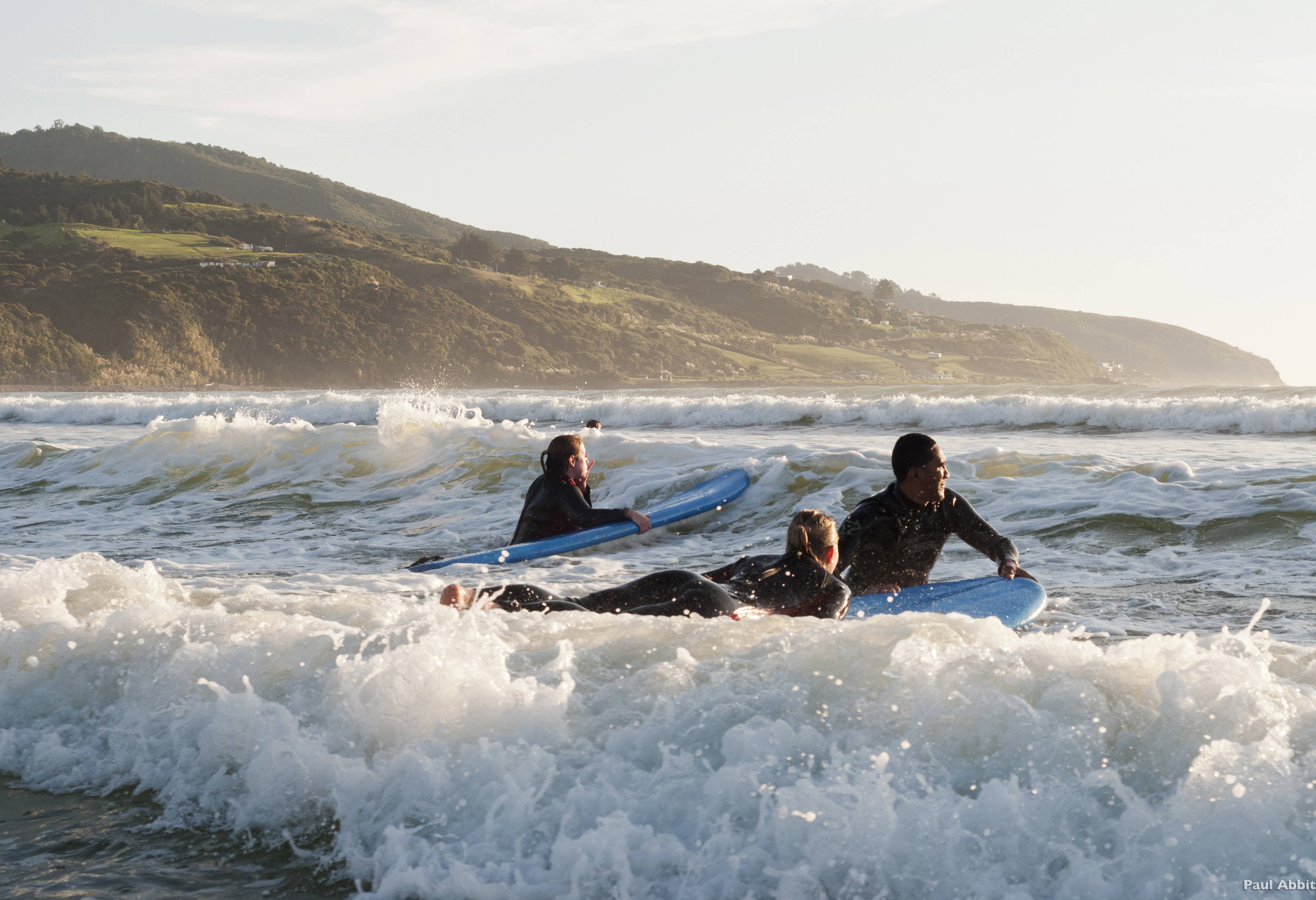 Surfen in Raglan in de Waikato regio in Nieuw-Zeeland
