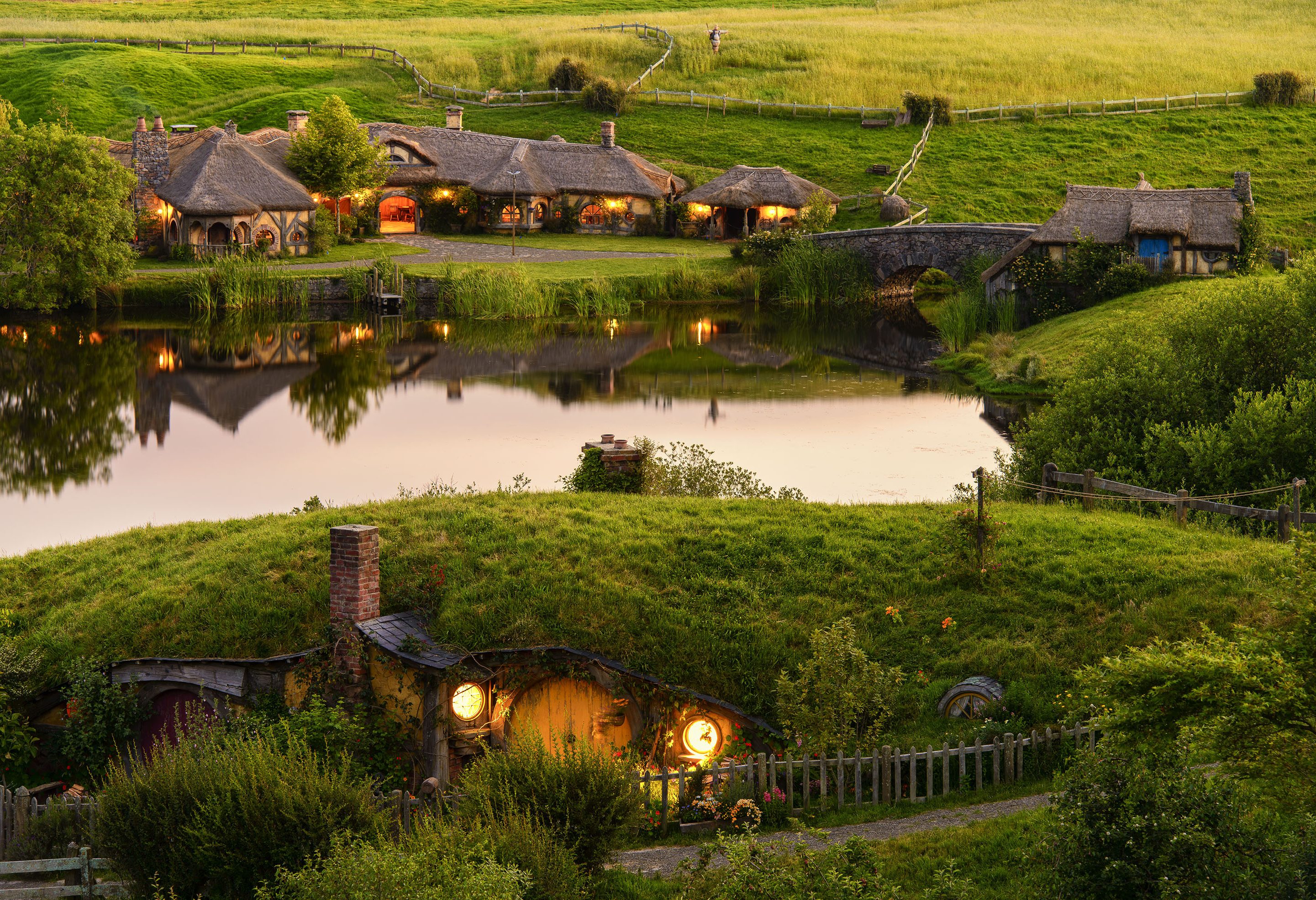 Hobbiton Movie Set nabij Matamata in Nieuw-Zeeland