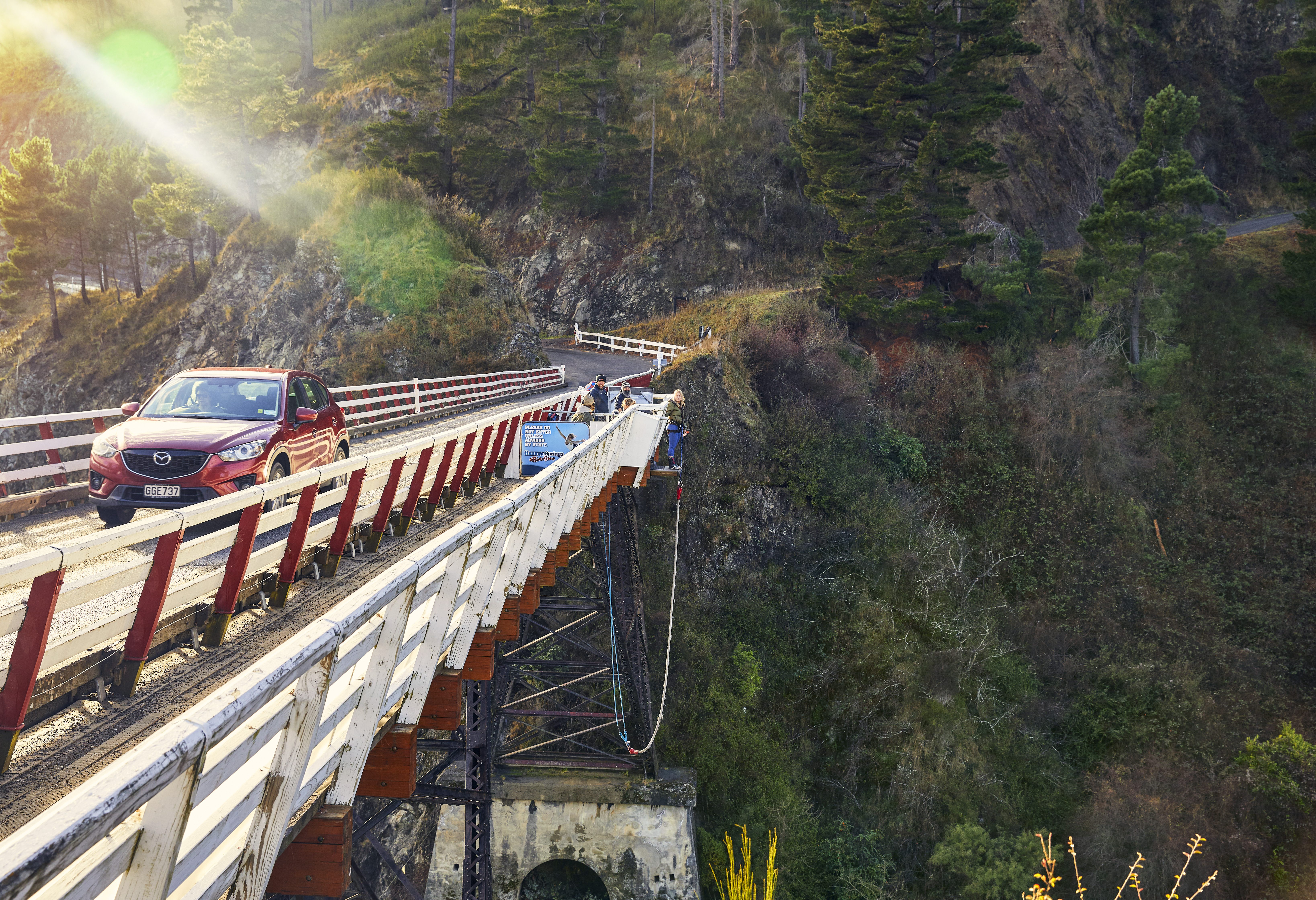 Bungy jumpen nabij Hanmer Springs in Nieuw-Zeeland