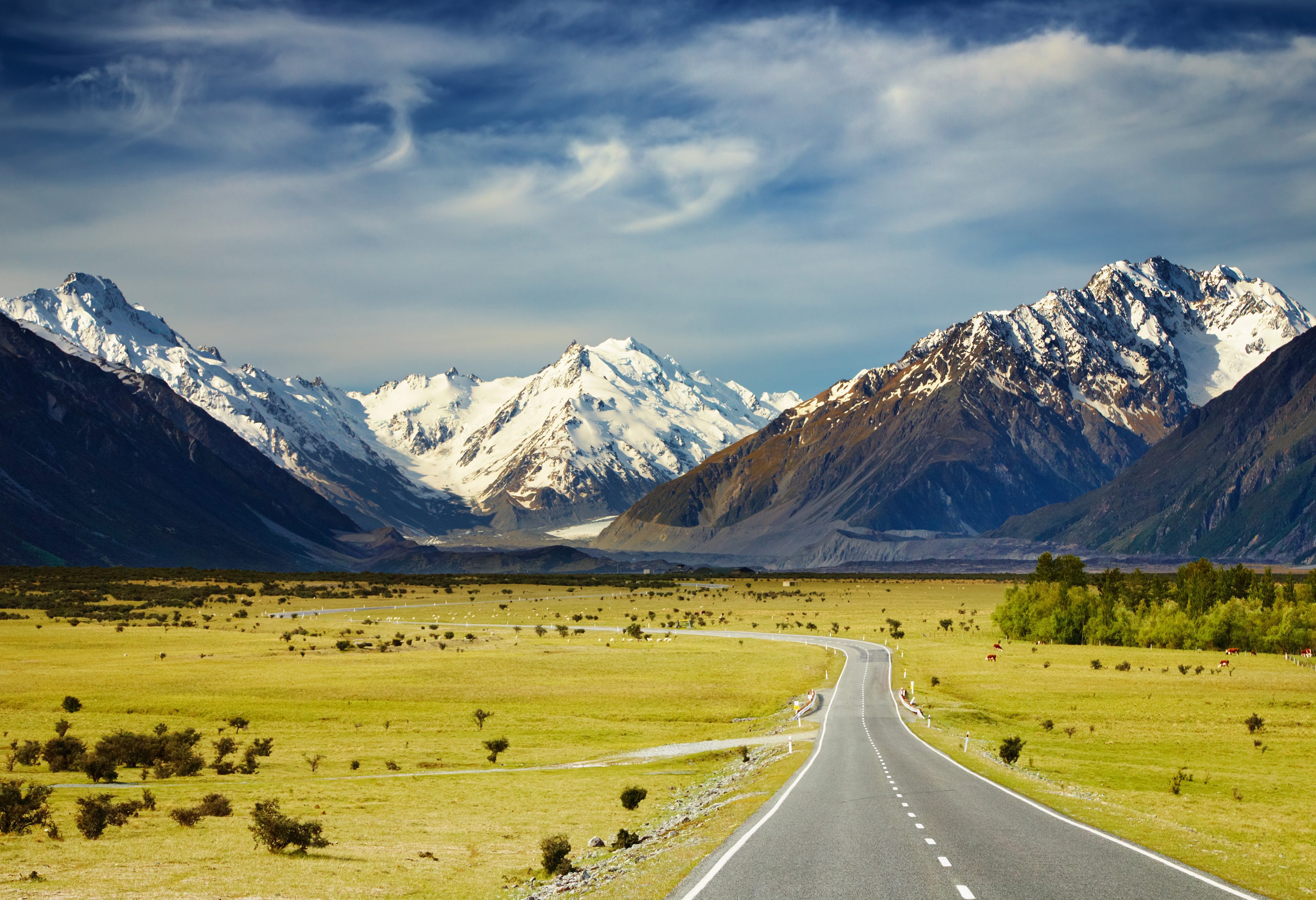Weg naar de Southern Alps op het Zuidereiland van Nieuw-Zeeland