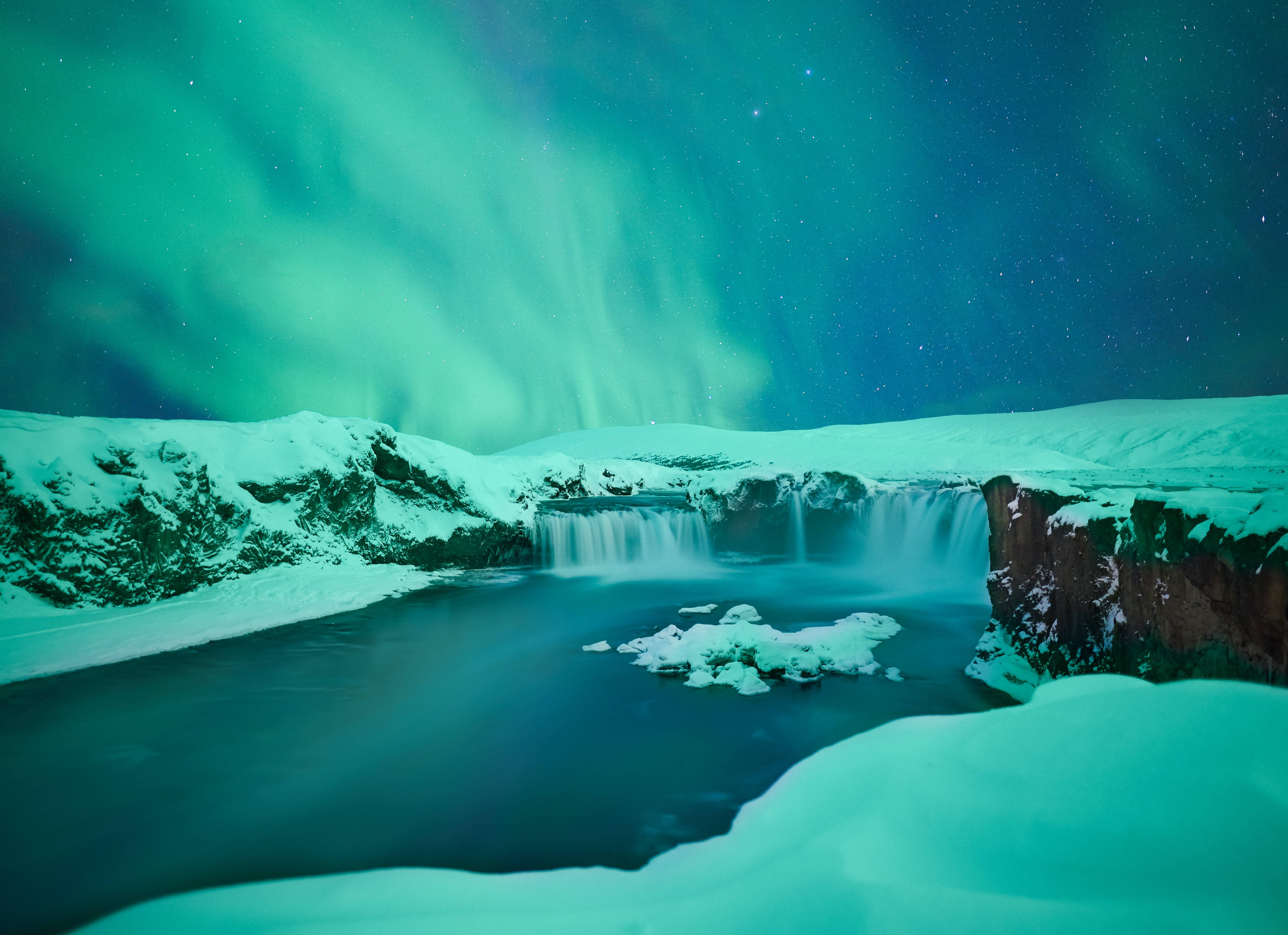 Noorderlicht bij Akureyr in IJsland