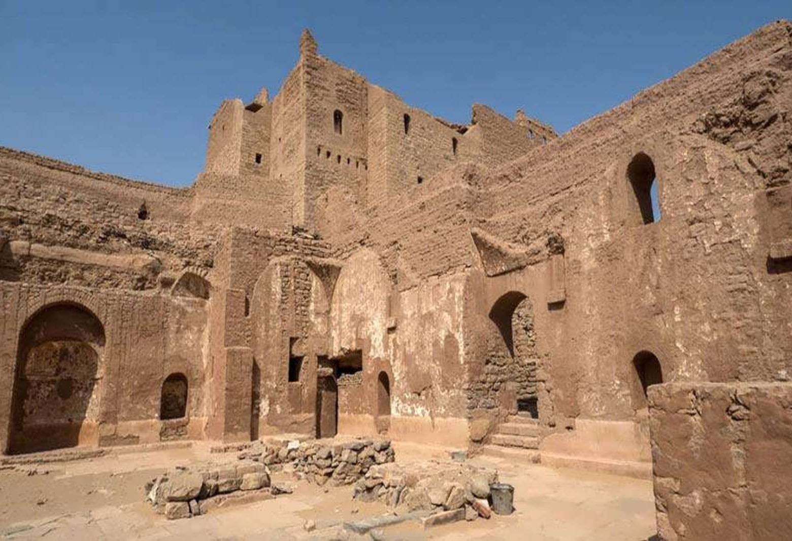 egypte-aswan-sint-simeon-klooster-in-de-woestijn