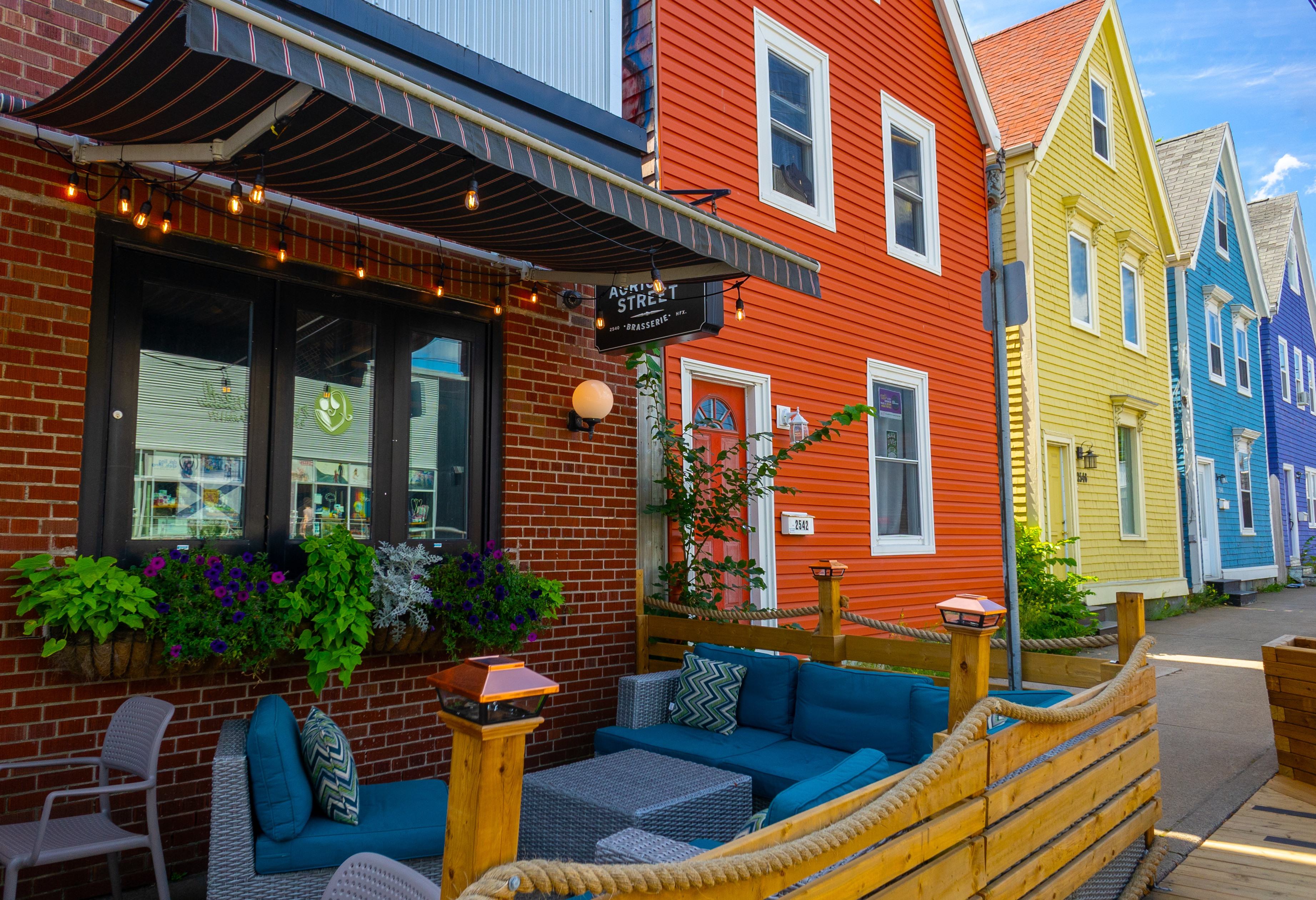 canada-nova-scotia-halifax-north-end-kleurige-huisjes