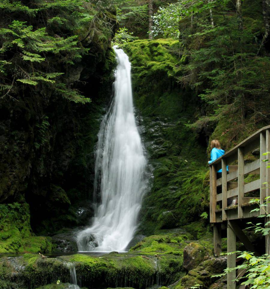 canada-new-brunswick-dickson-falls