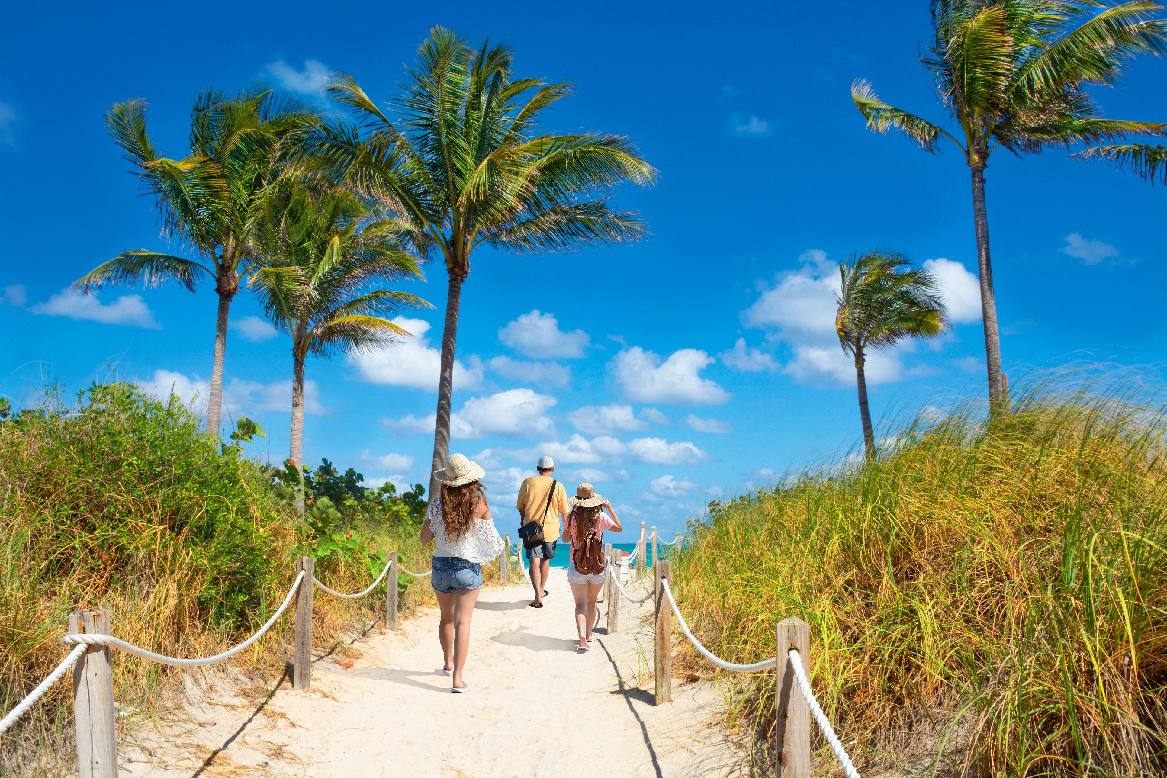 Onderweg naar het strand van Miami, Amerika