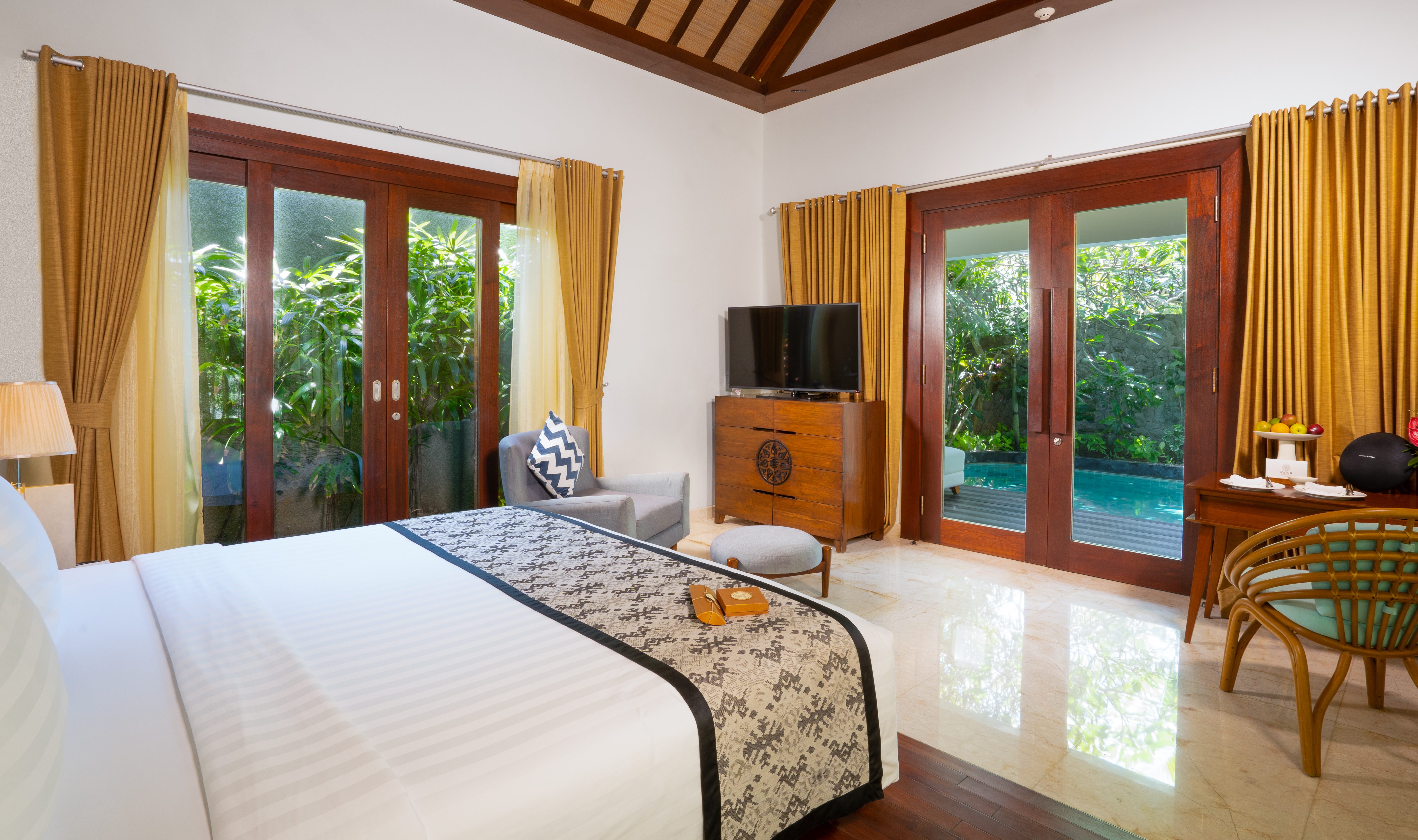 One Bedroom Poolvilla in het Merusaka Nusa Dua op Bali in Indonesie