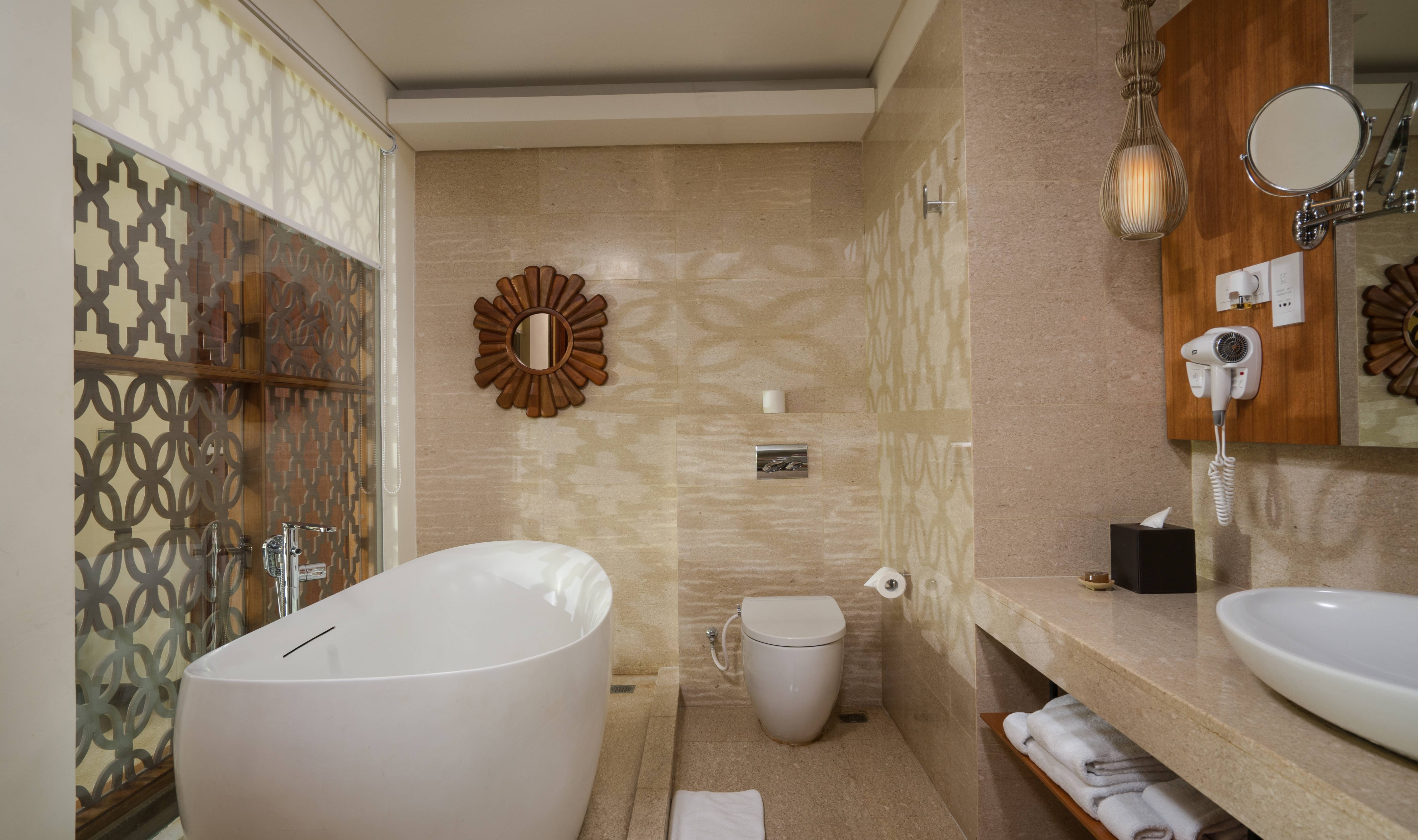 Two Bedroom Suite badkamer in het Merusaka Nusa Dua op Bali in Indonesie