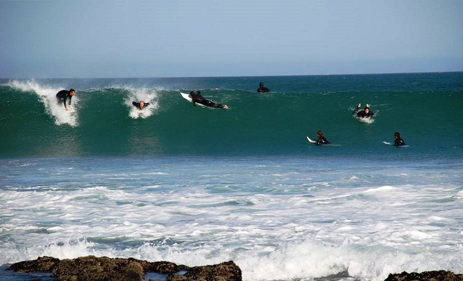 Surfen in Jeffreys Bay, Zuid-Afrika