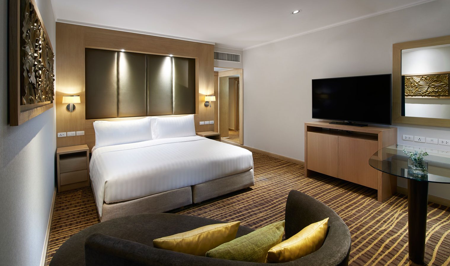 Grand Deluxe kamer in het Amari Watergate in Bangkok, Thailand