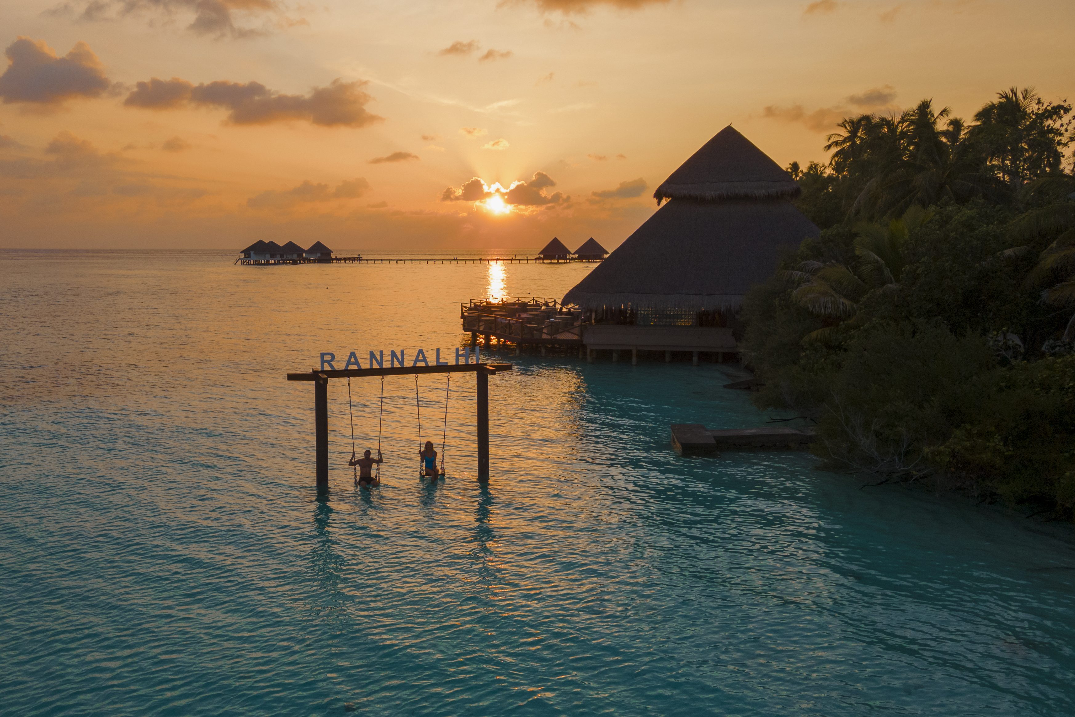 Adaaran Club Rannalhi Malediven schommel in zee