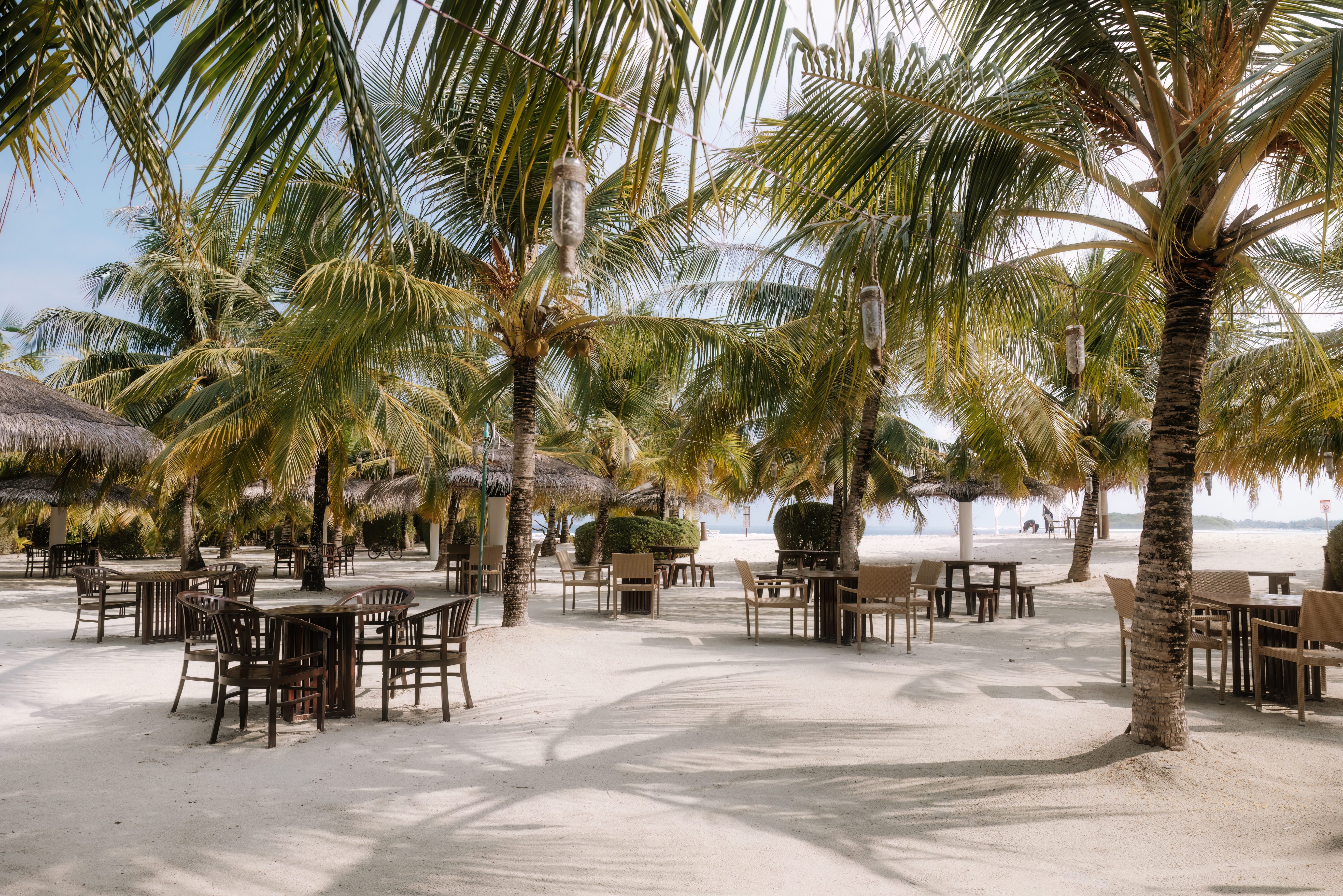 Adaaran Select Hudhuranfushi resort malediven restaurant