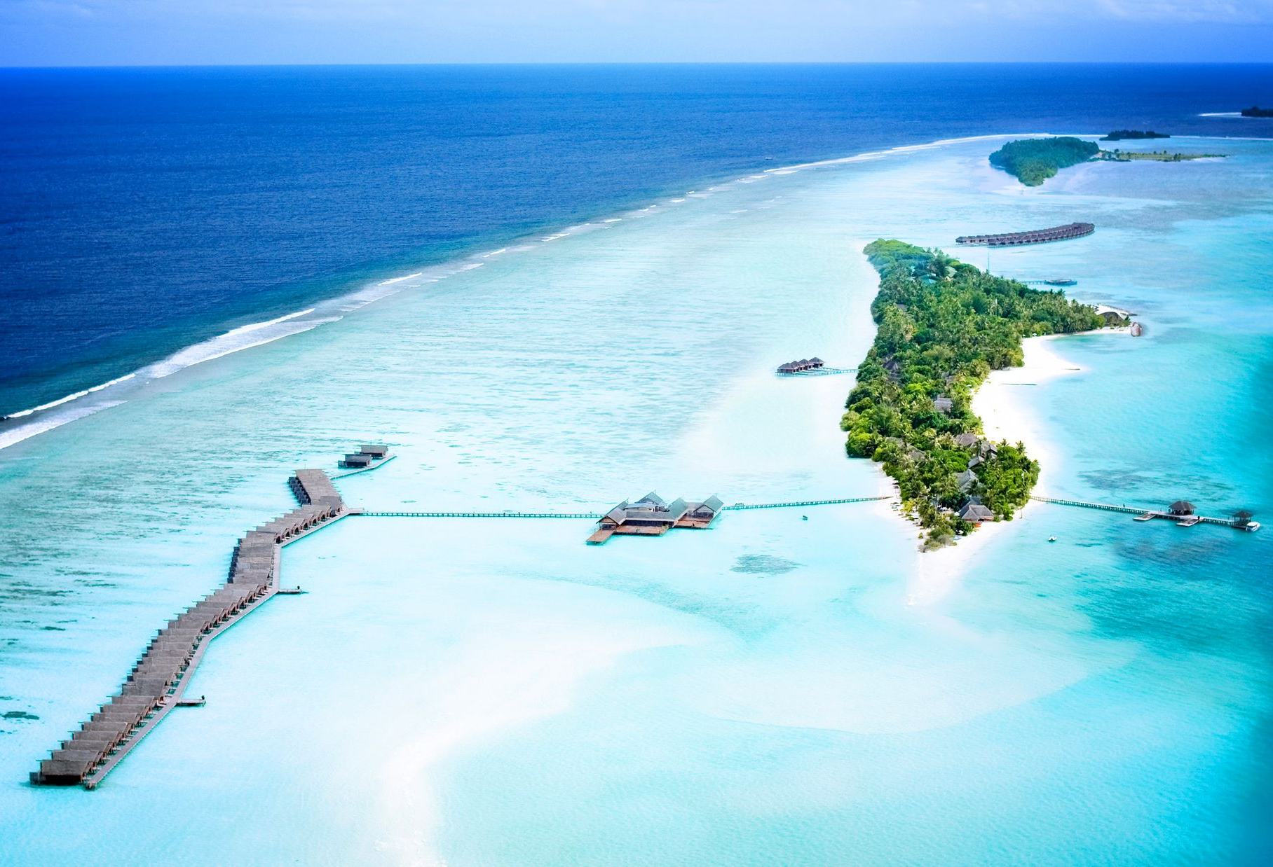 lux south ari atoll resort malediven eiland