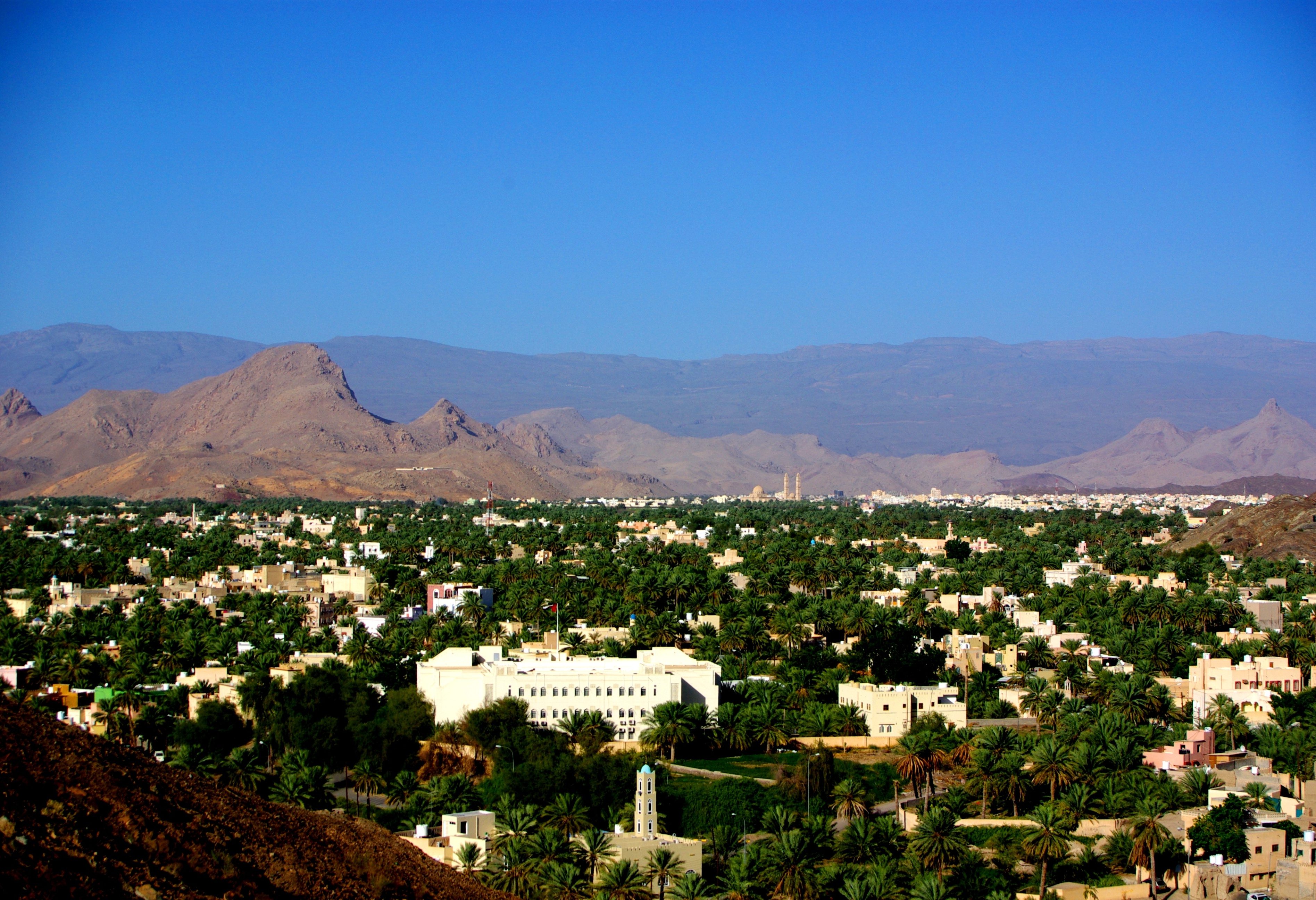 Uitzicht vanaf Nizwa Fort in Oman