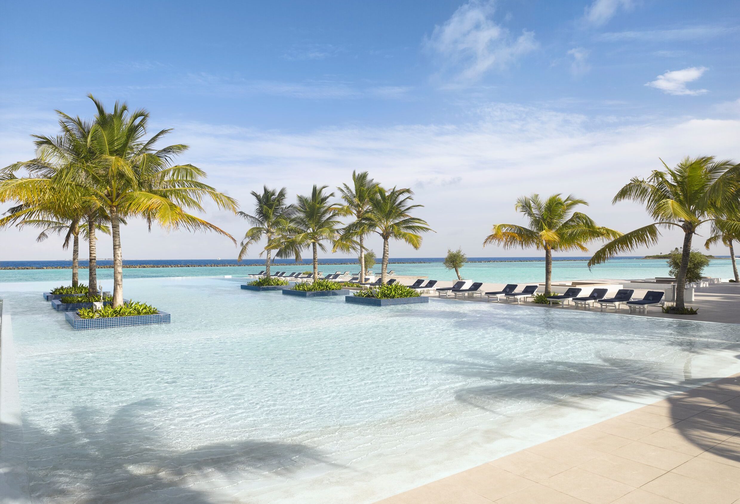 Malediven Villa Nautica Paradise Island zwembad