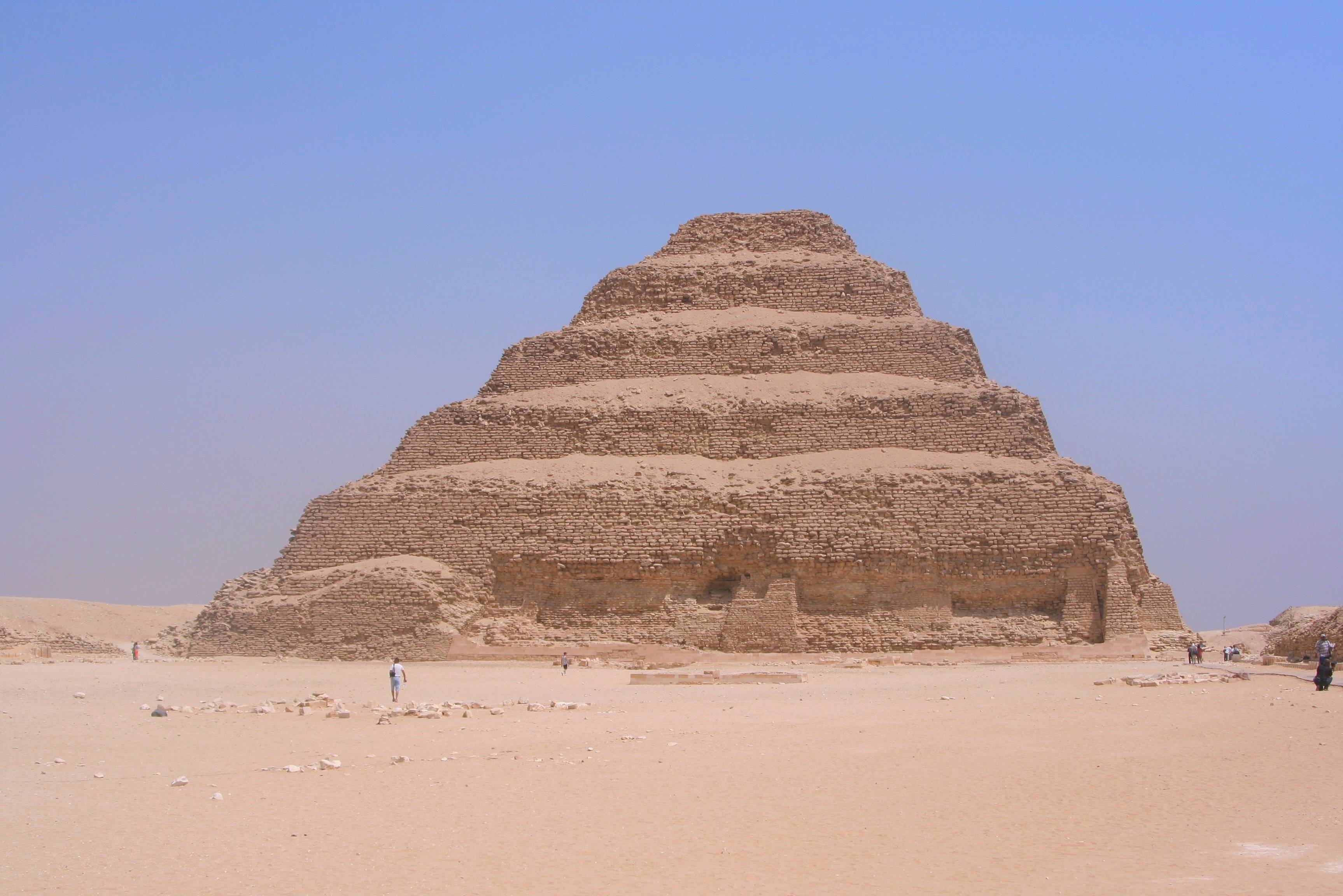 egypte cairo excursie memphis piramide djoser