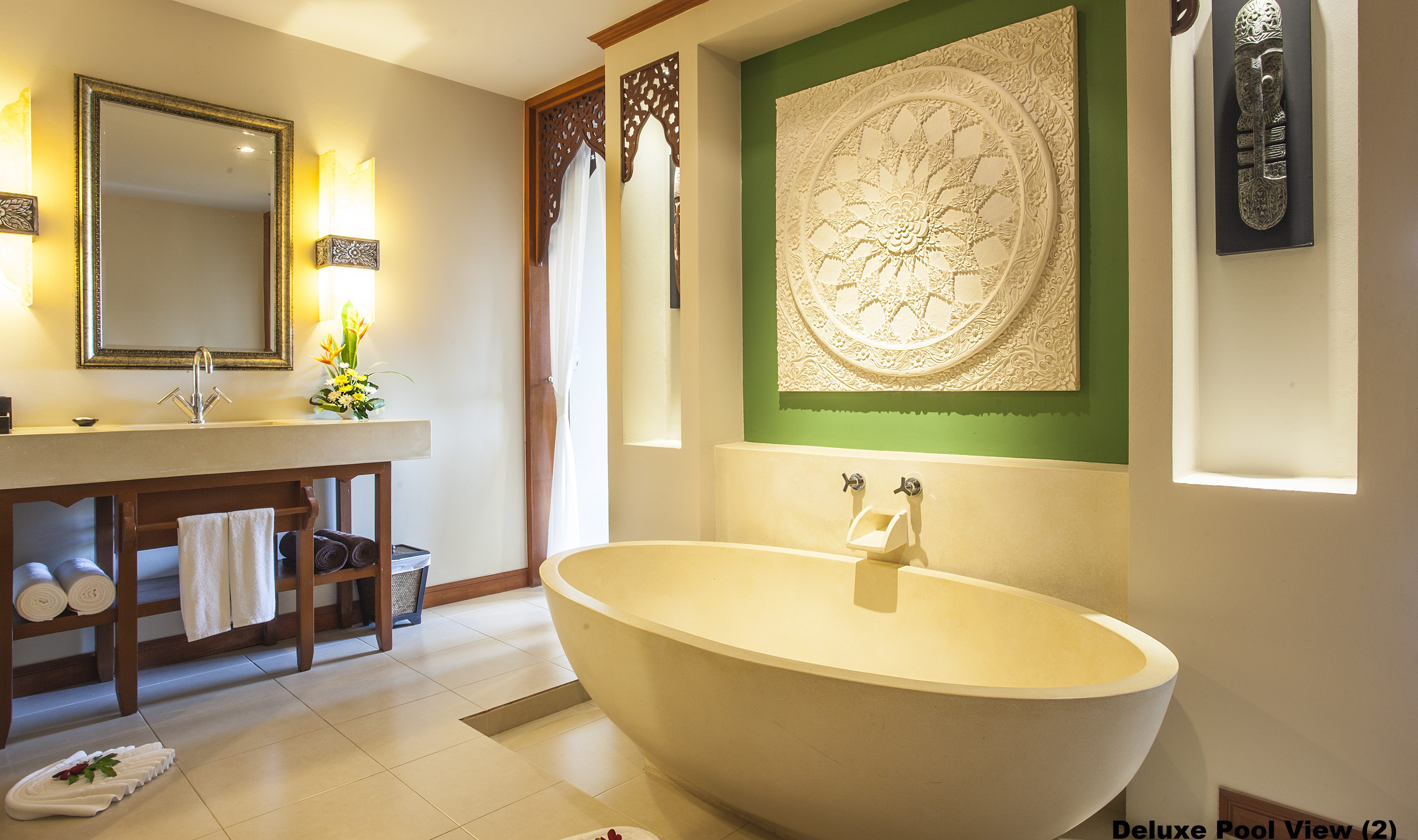 Thailand Phuket Rawai Palm Beach Resort Deluxe Pool View kamerKamer