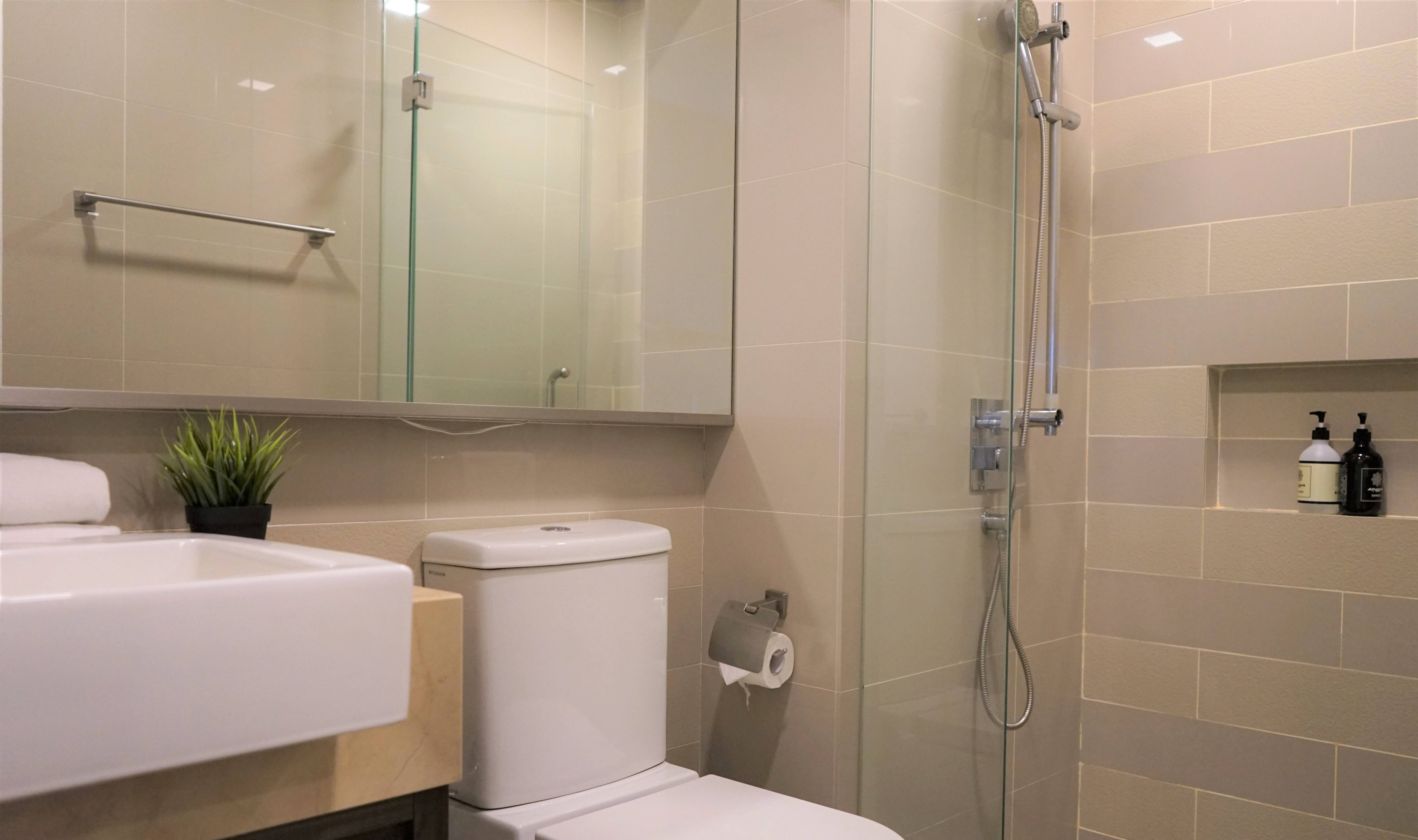 Maleisië-Kuala-Lumpur-Ramada-KLCC-Studio-Executive-badkamer