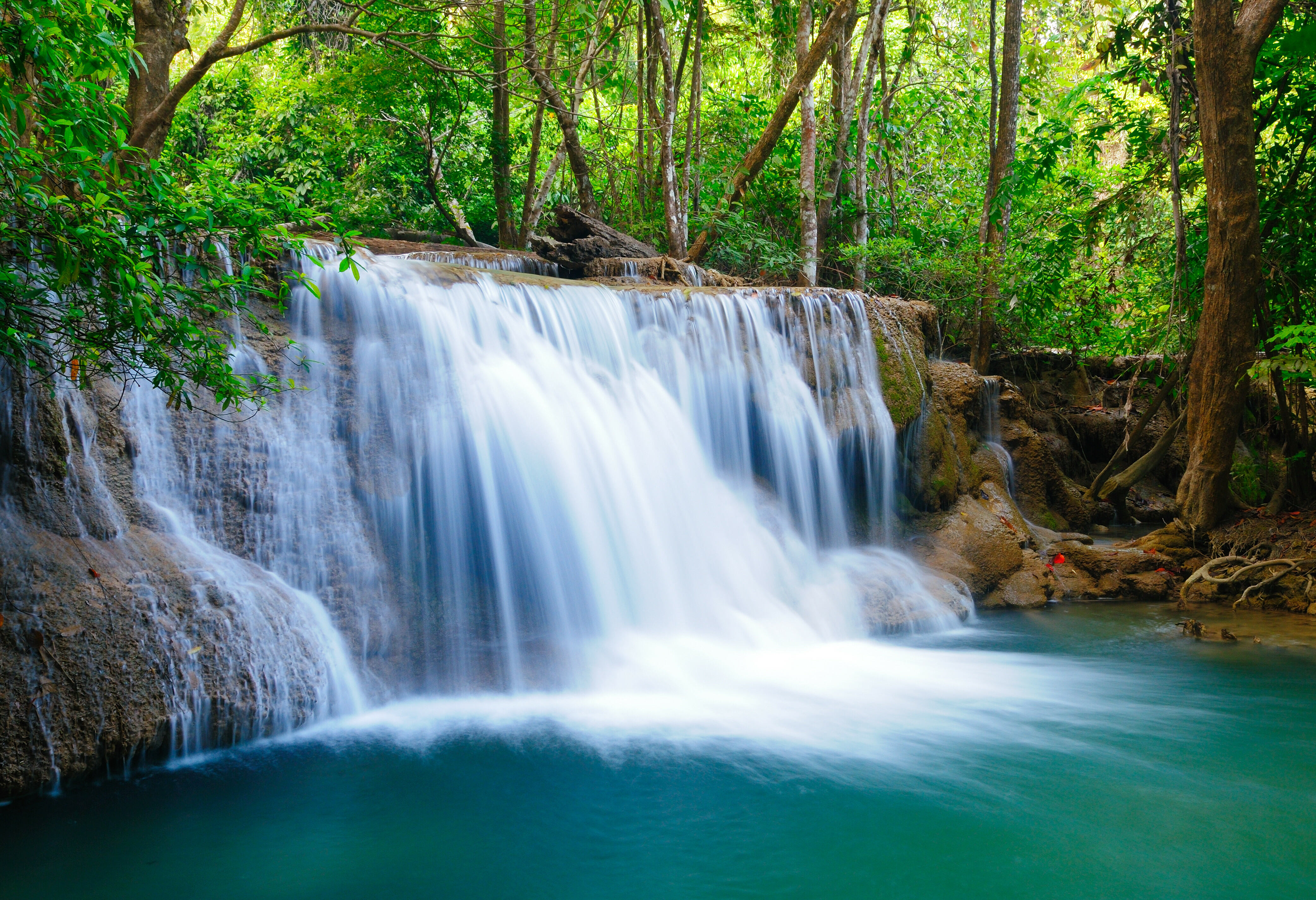 Erawan watervallen in Kanchanaburi