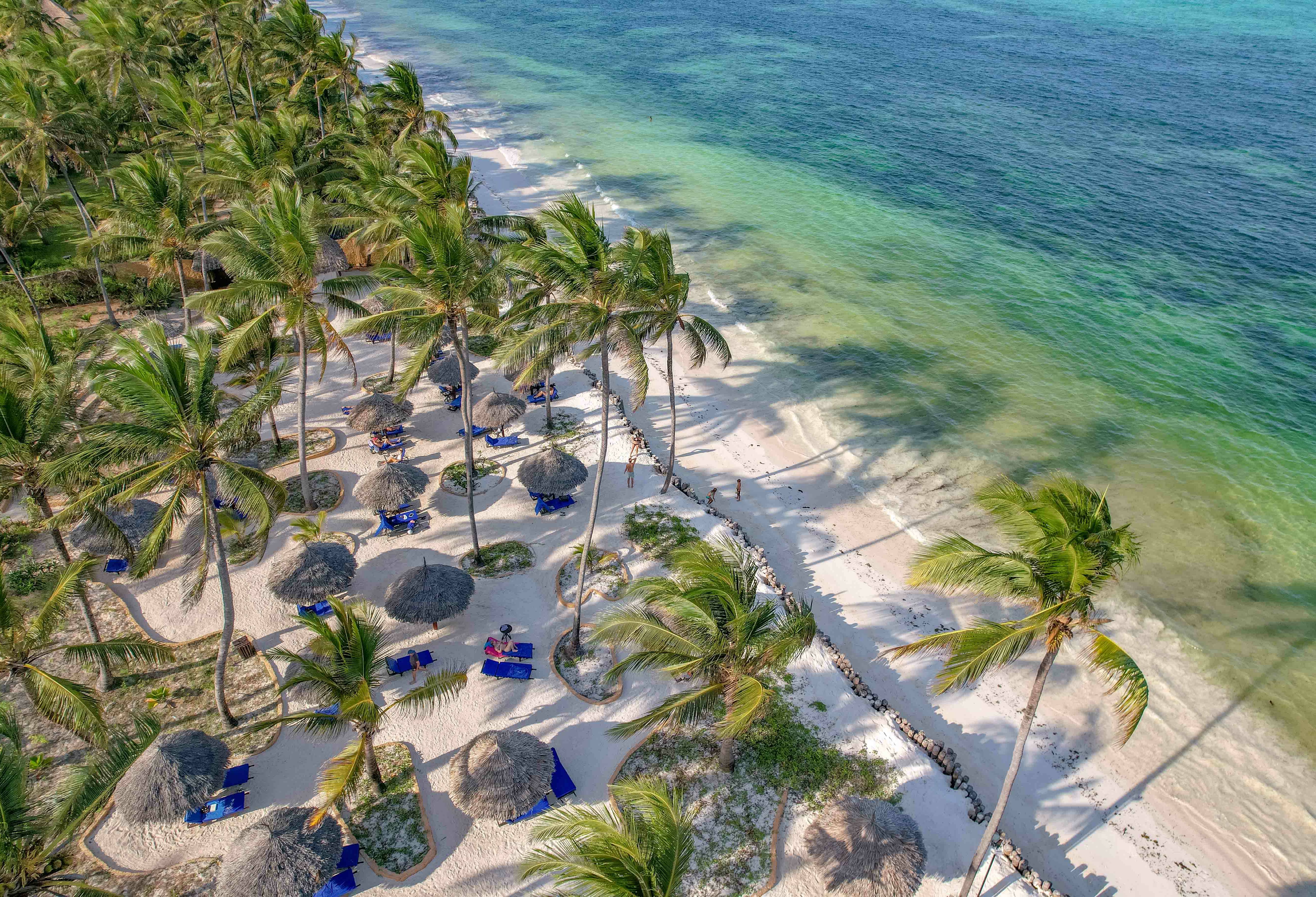 Zanzibar Bewjuu Beach Breezes Beach Club Strand