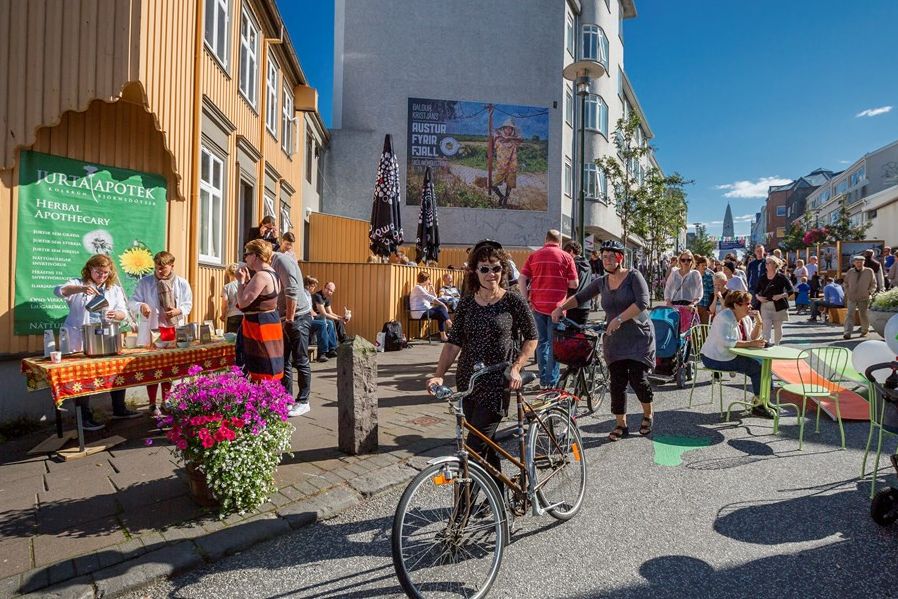 Straatbeeld Reykjavik